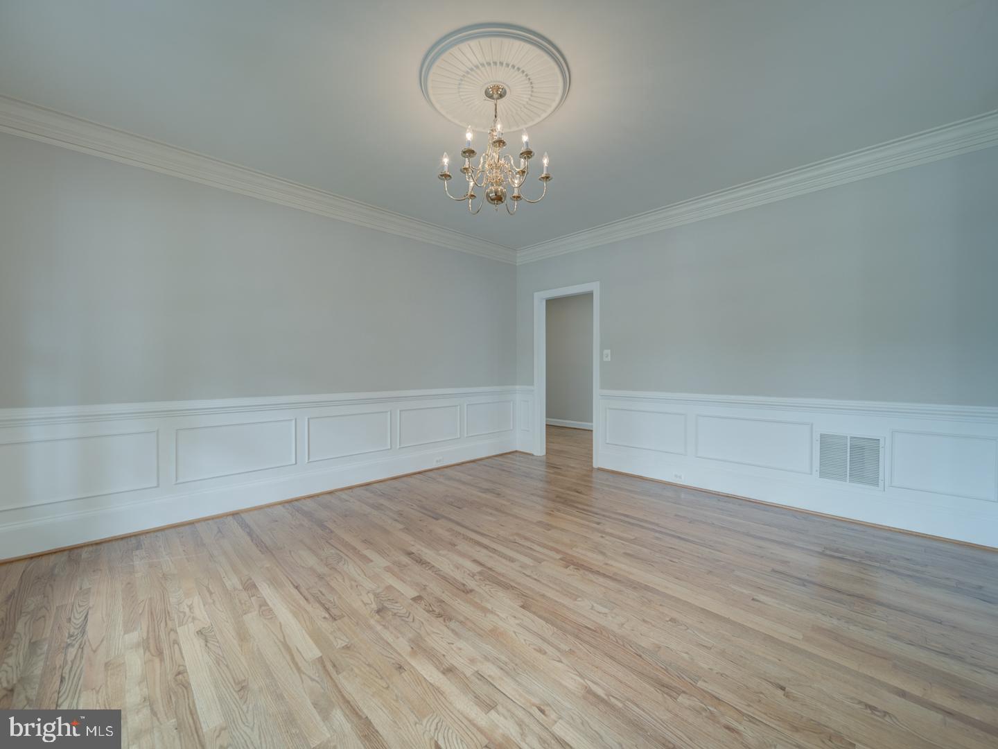 8429 LINK HILLS LOOP, GAINESVILLE, Virginia 20155, 4 Bedrooms Bedrooms, ,4 BathroomsBathrooms,Residential,For sale,8429 LINK HILLS LOOP,VAPW2097330 MLS # VAPW2097330