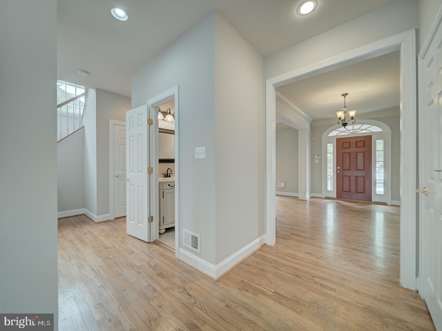 8429 LINK HILLS LOOP, GAINESVILLE, Virginia 20155, 4 Bedrooms Bedrooms, ,4 BathroomsBathrooms,Residential,For sale,8429 LINK HILLS LOOP,VAPW2097330 MLS # VAPW2097330