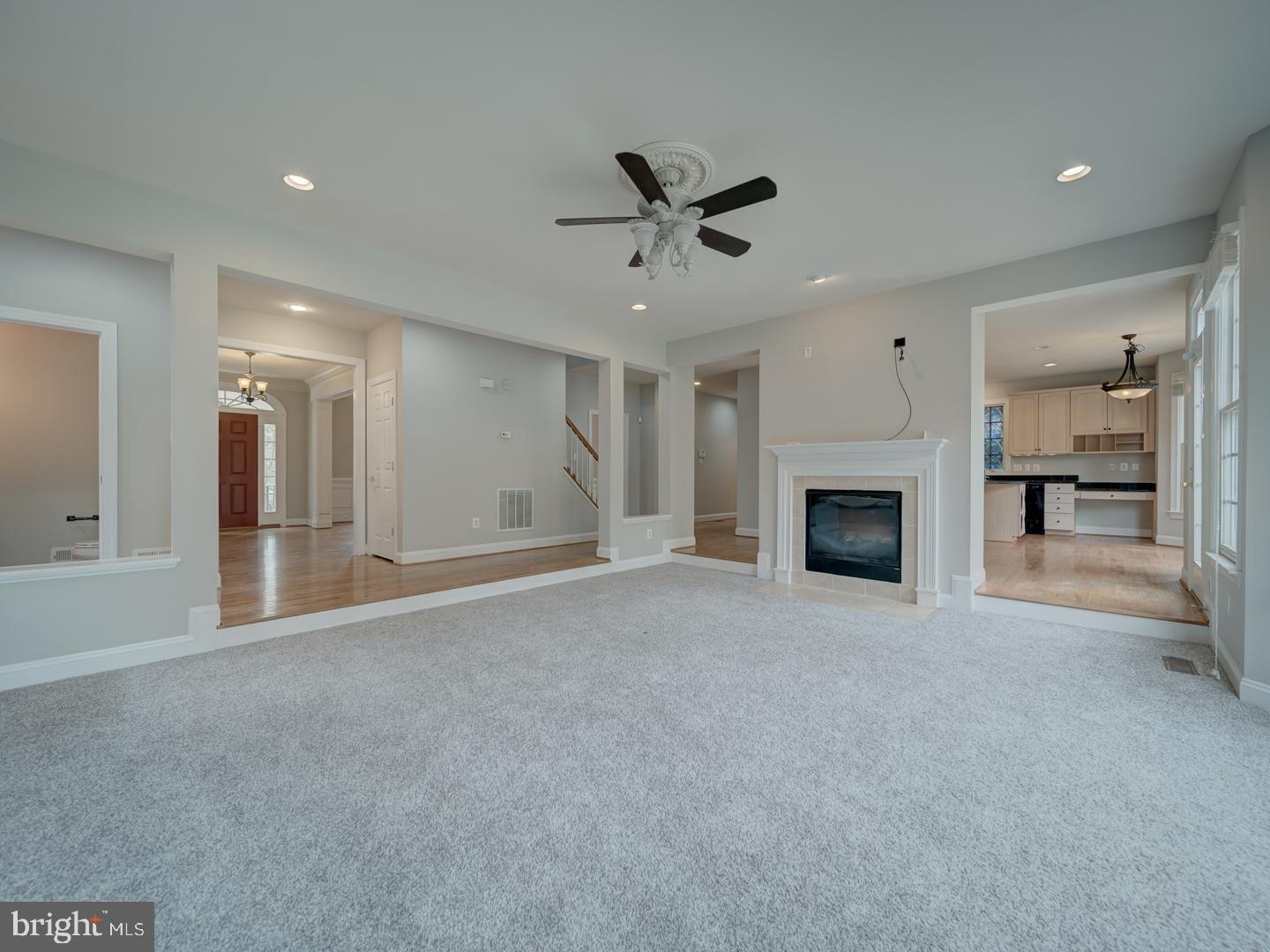 8429 LINK HILLS LOOP, GAINESVILLE, Virginia 20155, 4 Bedrooms Bedrooms, ,4 BathroomsBathrooms,Residential,For sale,8429 LINK HILLS LOOP,VAPW2097330 MLS # VAPW2097330