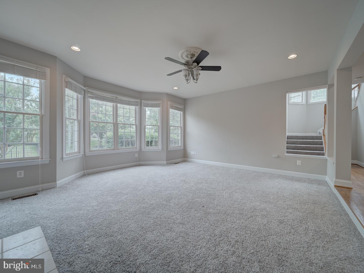 8429 LINK HILLS LOOP, GAINESVILLE, Virginia 20155, 4 Bedrooms Bedrooms, ,4 BathroomsBathrooms,Residential,For sale,8429 LINK HILLS LOOP,VAPW2097330 MLS # VAPW2097330