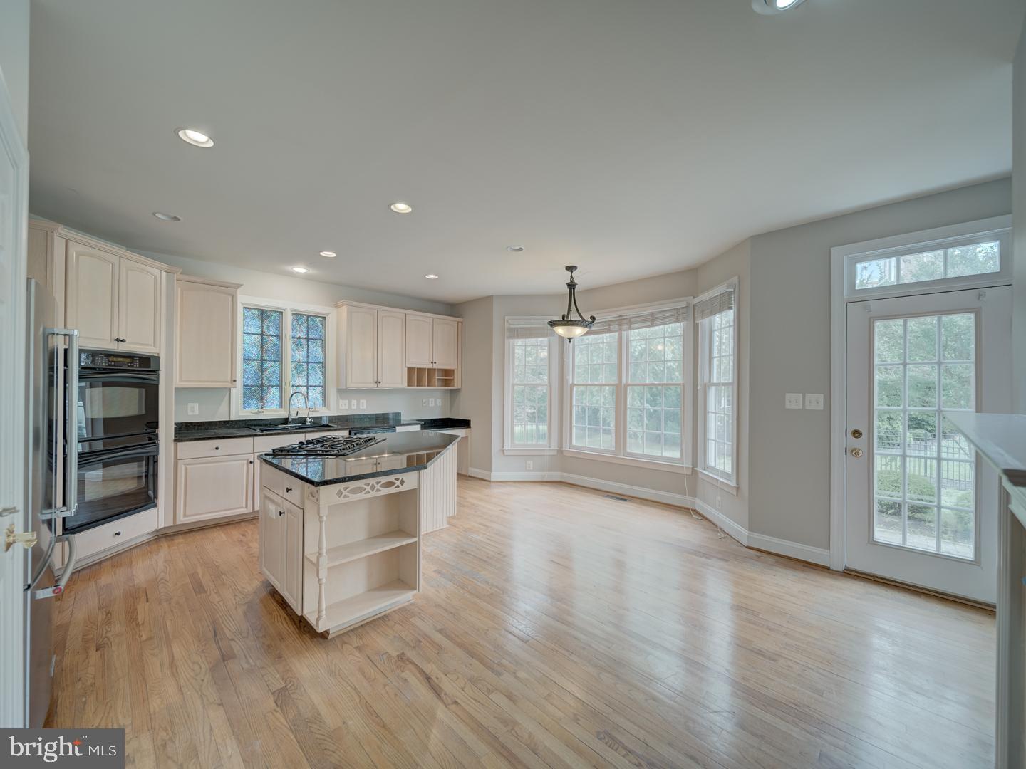 8429 LINK HILLS LOOP, GAINESVILLE, Virginia 20155, 4 Bedrooms Bedrooms, ,4 BathroomsBathrooms,Residential,For sale,8429 LINK HILLS LOOP,VAPW2097330 MLS # VAPW2097330