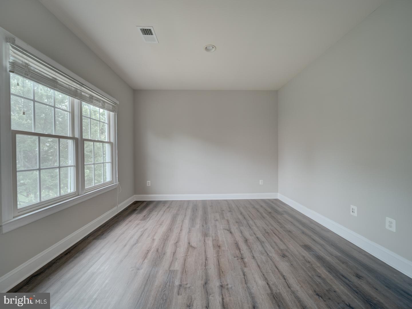 8429 LINK HILLS LOOP, GAINESVILLE, Virginia 20155, 4 Bedrooms Bedrooms, ,4 BathroomsBathrooms,Residential,For sale,8429 LINK HILLS LOOP,VAPW2097330 MLS # VAPW2097330