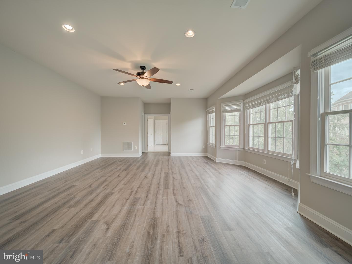 8429 LINK HILLS LOOP, GAINESVILLE, Virginia 20155, 4 Bedrooms Bedrooms, ,4 BathroomsBathrooms,Residential,For sale,8429 LINK HILLS LOOP,VAPW2097330 MLS # VAPW2097330