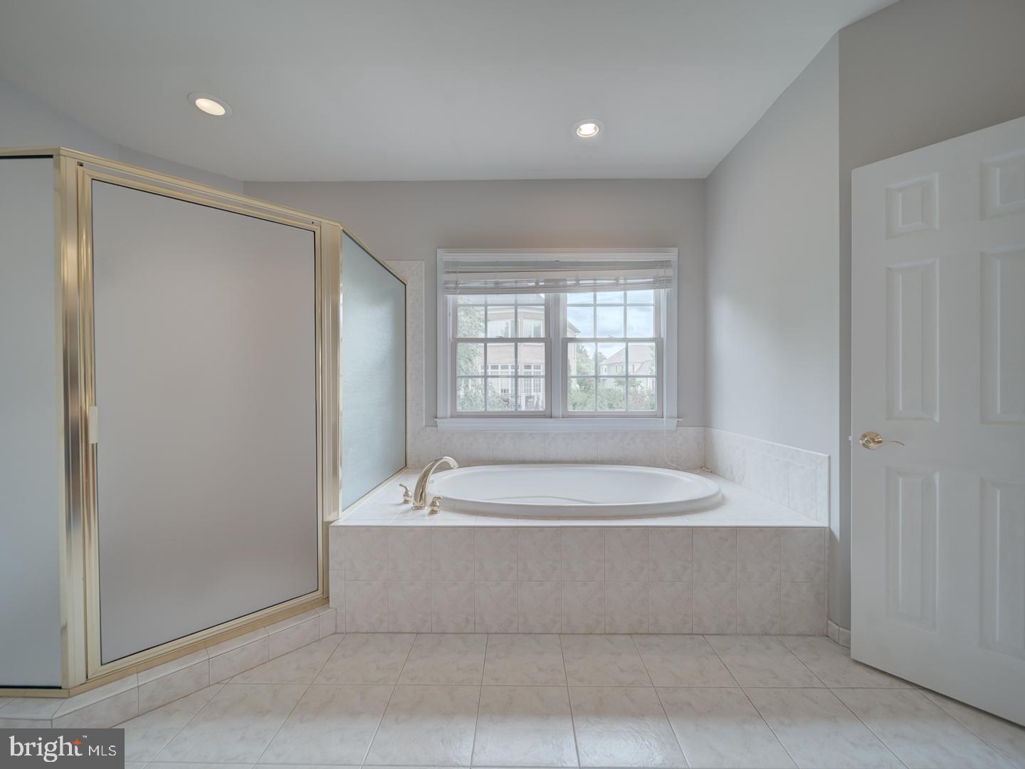8429 LINK HILLS LOOP, GAINESVILLE, Virginia 20155, 4 Bedrooms Bedrooms, ,4 BathroomsBathrooms,Residential,For sale,8429 LINK HILLS LOOP,VAPW2097330 MLS # VAPW2097330