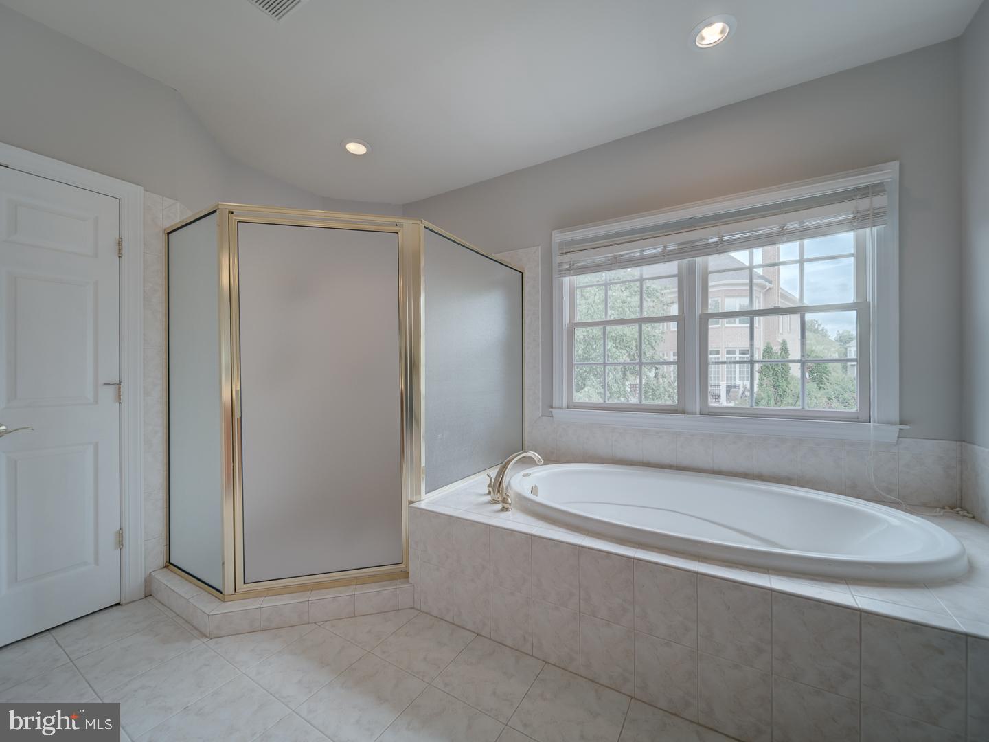 8429 LINK HILLS LOOP, GAINESVILLE, Virginia 20155, 4 Bedrooms Bedrooms, ,4 BathroomsBathrooms,Residential,For sale,8429 LINK HILLS LOOP,VAPW2097330 MLS # VAPW2097330