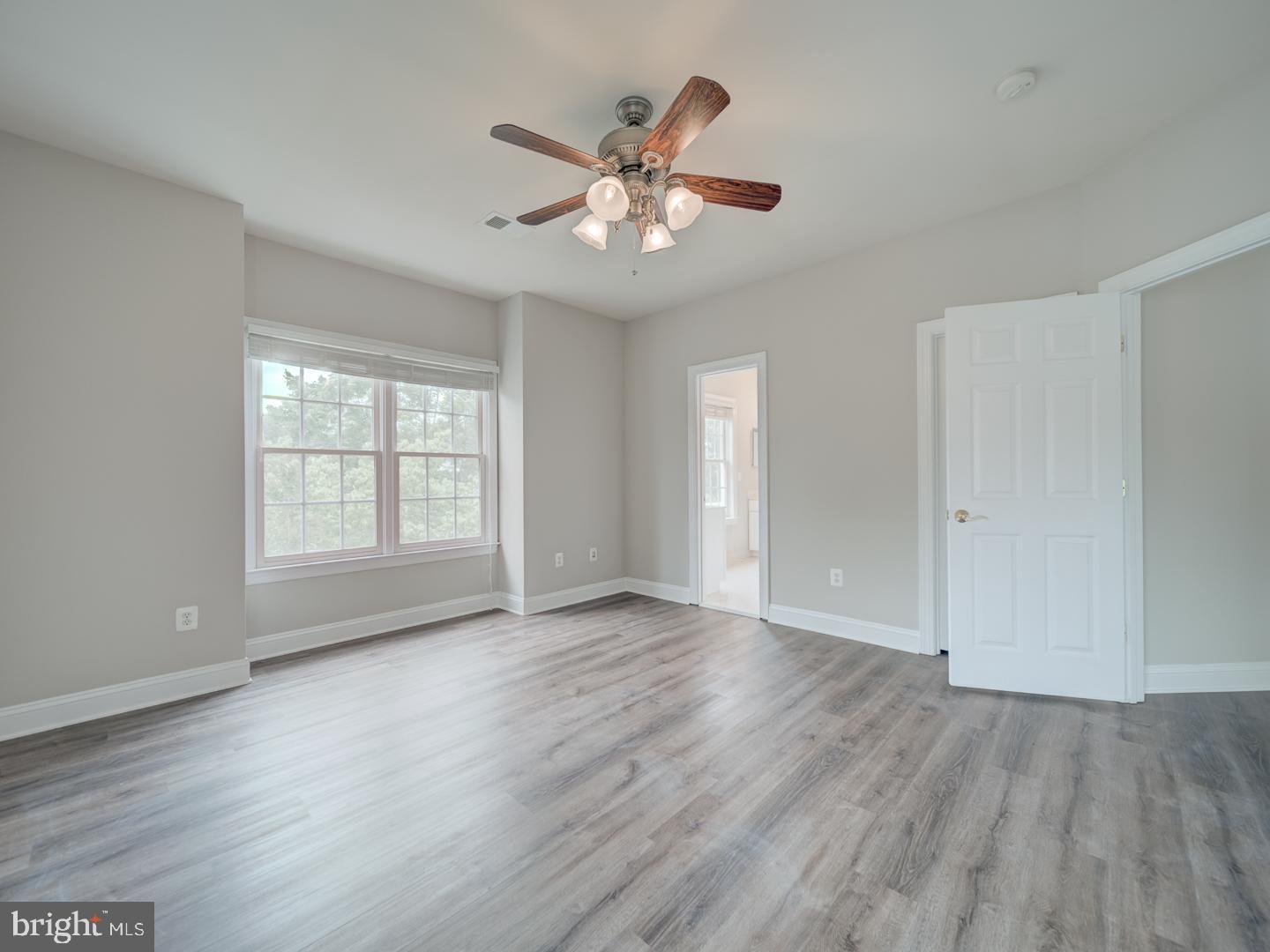 8429 LINK HILLS LOOP, GAINESVILLE, Virginia 20155, 4 Bedrooms Bedrooms, ,4 BathroomsBathrooms,Residential,For sale,8429 LINK HILLS LOOP,VAPW2097330 MLS # VAPW2097330
