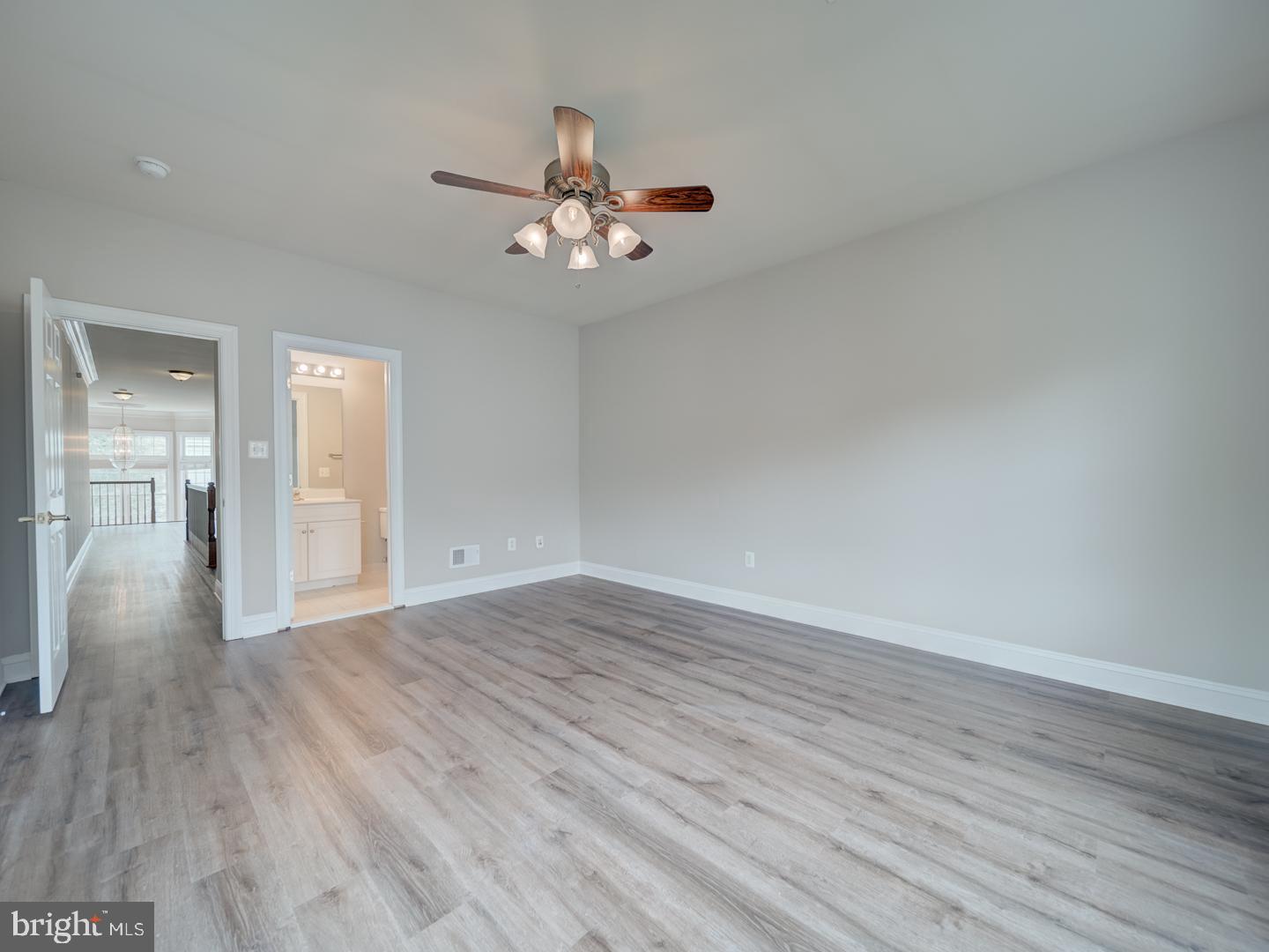 8429 LINK HILLS LOOP, GAINESVILLE, Virginia 20155, 4 Bedrooms Bedrooms, ,4 BathroomsBathrooms,Residential,For sale,8429 LINK HILLS LOOP,VAPW2097330 MLS # VAPW2097330