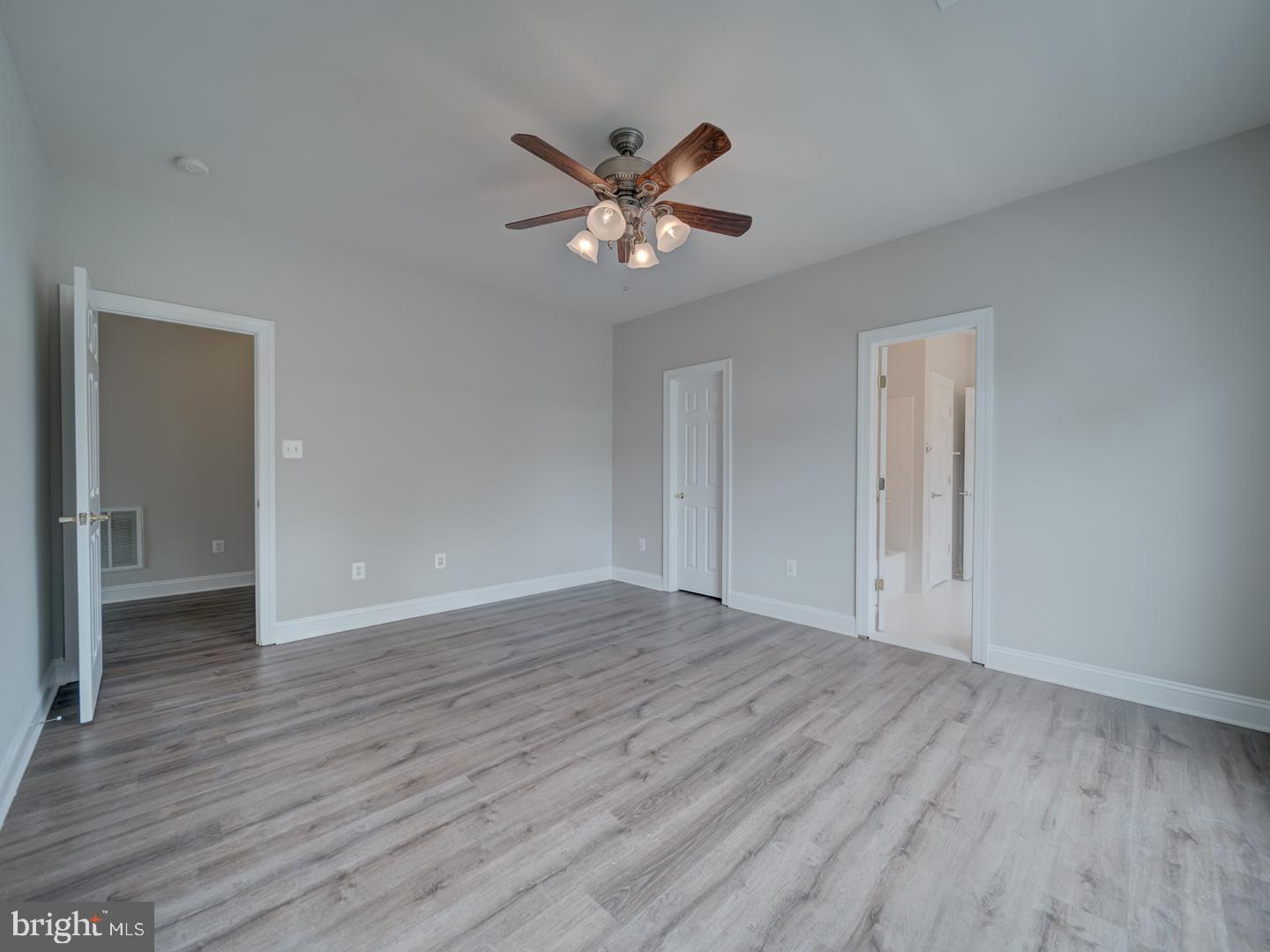 8429 LINK HILLS LOOP, GAINESVILLE, Virginia 20155, 4 Bedrooms Bedrooms, ,4 BathroomsBathrooms,Residential,For sale,8429 LINK HILLS LOOP,VAPW2097330 MLS # VAPW2097330