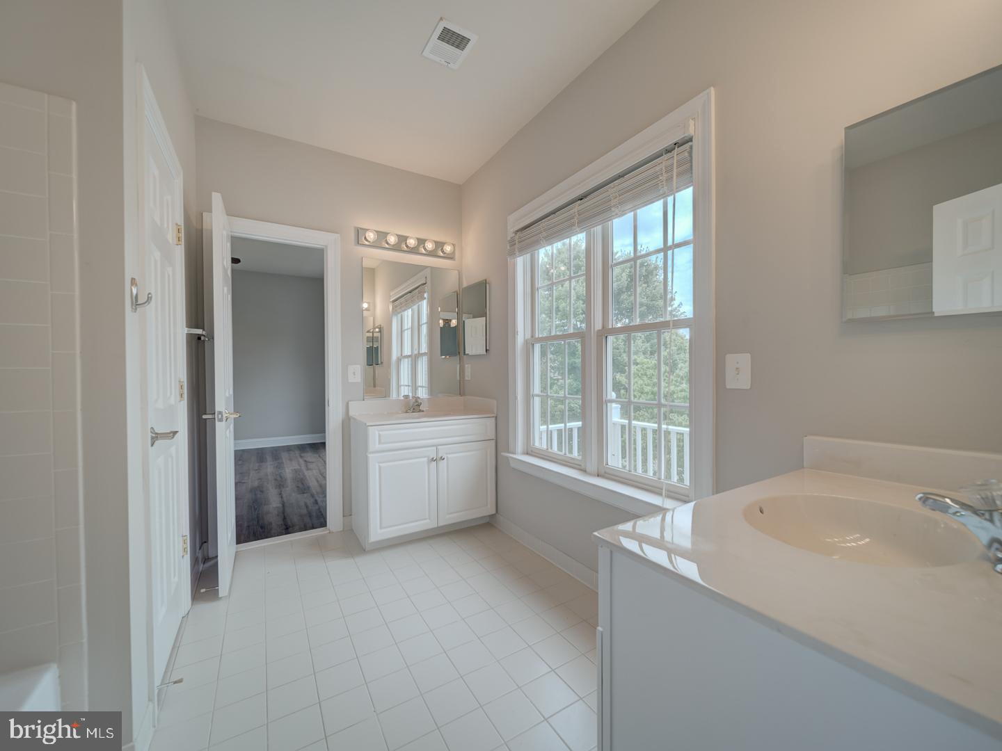 8429 LINK HILLS LOOP, GAINESVILLE, Virginia 20155, 4 Bedrooms Bedrooms, ,4 BathroomsBathrooms,Residential,For sale,8429 LINK HILLS LOOP,VAPW2097330 MLS # VAPW2097330