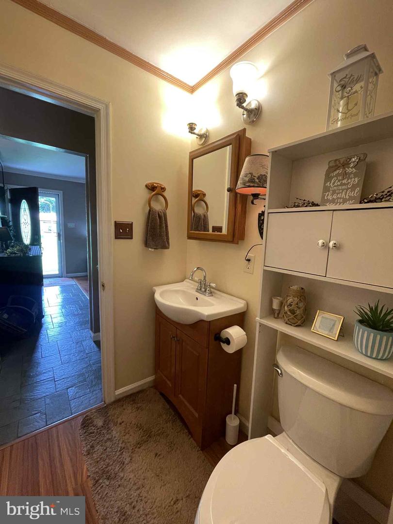 220 AIRSTRIP RD, LURAY, Virginia 22835, 3 Bedrooms Bedrooms, ,2 BathroomsBathrooms,Residential,For sale,220 AIRSTRIP RD,VAPA2005038 MLS # VAPA2005038