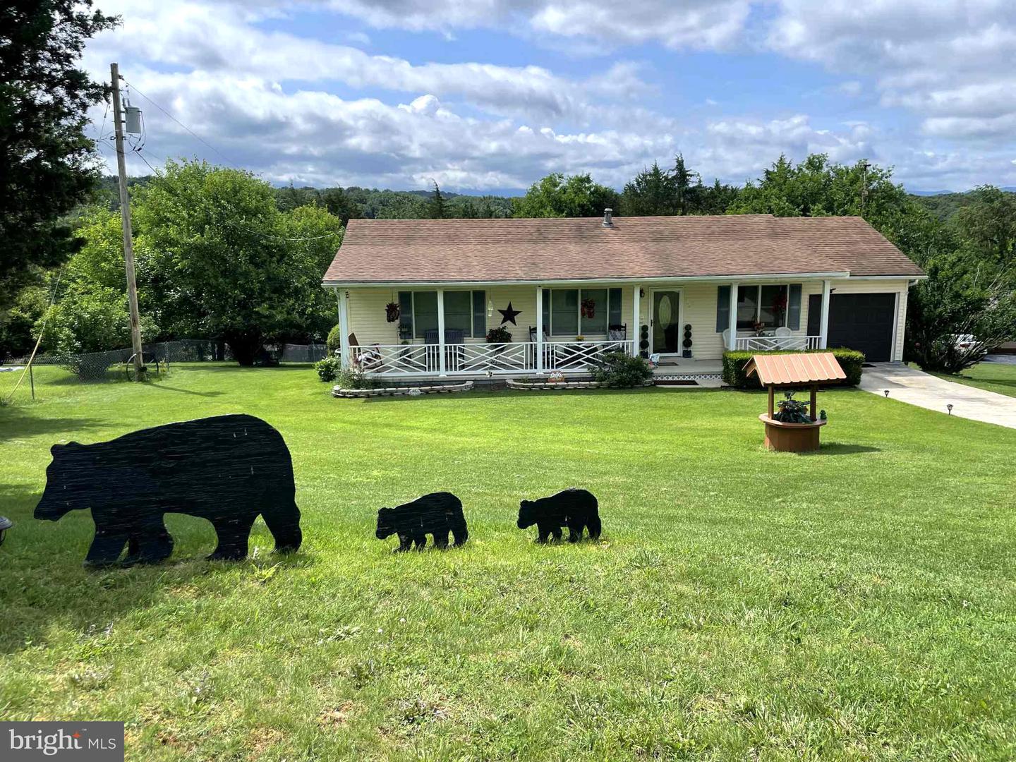 220 AIRSTRIP RD, LURAY, Virginia 22835, 3 Bedrooms Bedrooms, ,2 BathroomsBathrooms,Residential,For sale,220 AIRSTRIP RD,VAPA2005038 MLS # VAPA2005038