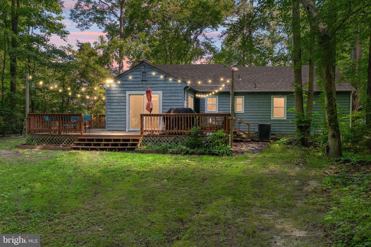 5913 WILLOWBRANCH DR, NORTH CHESTERFIELD, Virginia 23224, 3 Bedrooms Bedrooms, ,2 BathroomsBathrooms,Residential,For sale,5913 WILLOWBRANCH DR,VACF2001200 MLS # VACF2001200