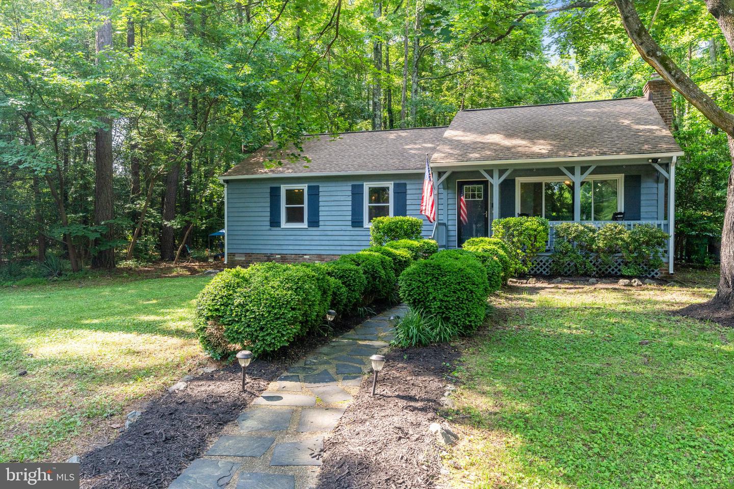 5913 WILLOWBRANCH DR, NORTH CHESTERFIELD, Virginia 23224, 3 Bedrooms Bedrooms, ,2 BathroomsBathrooms,Residential,For sale,5913 WILLOWBRANCH DR,VACF2001200 MLS # VACF2001200