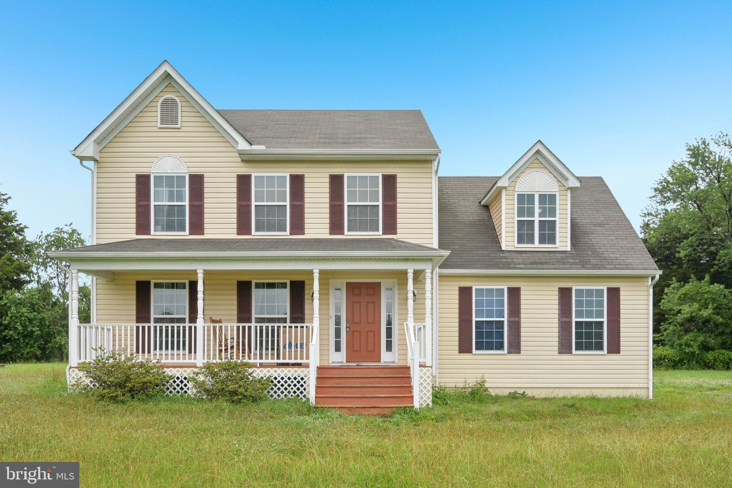6373 FARM RIDGE DR, MIDLAND, Virginia 22728, 4 Bedrooms Bedrooms, ,2 BathroomsBathrooms,Residential,For sale,6373 FARM RIDGE DR,VAFQ2017110 MLS # VAFQ2017110