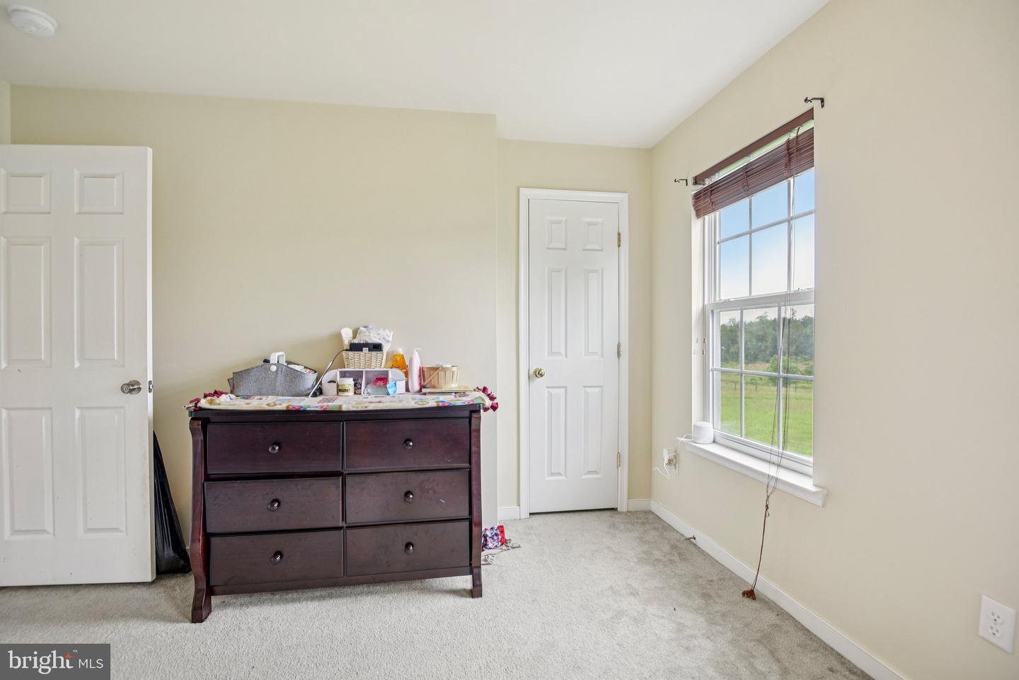 6373 FARM RIDGE DR, MIDLAND, Virginia 22728, 4 Bedrooms Bedrooms, ,2 BathroomsBathrooms,Residential,For sale,6373 FARM RIDGE DR,VAFQ2017110 MLS # VAFQ2017110