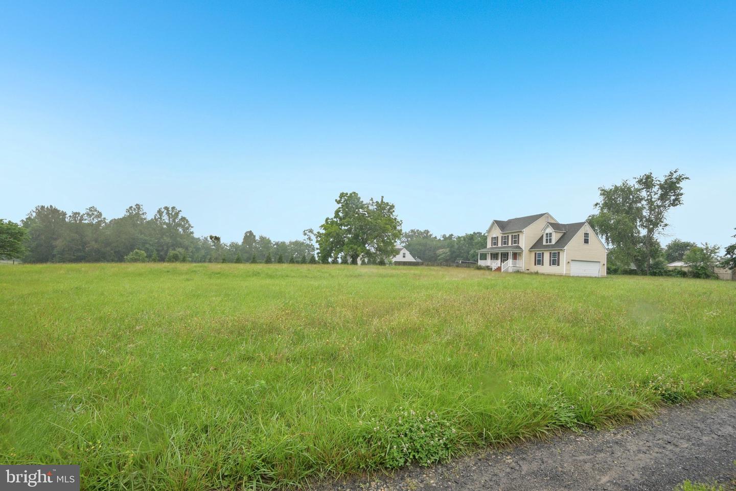 6373 FARM RIDGE DR, MIDLAND, Virginia 22728, 4 Bedrooms Bedrooms, ,2 BathroomsBathrooms,Residential,For sale,6373 FARM RIDGE DR,VAFQ2017110 MLS # VAFQ2017110