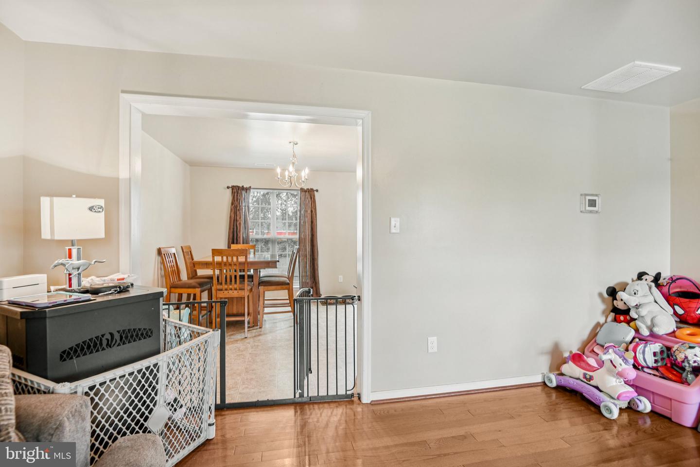 6373 FARM RIDGE DR, MIDLAND, Virginia 22728, 4 Bedrooms Bedrooms, ,2 BathroomsBathrooms,Residential,For sale,6373 FARM RIDGE DR,VAFQ2017110 MLS # VAFQ2017110