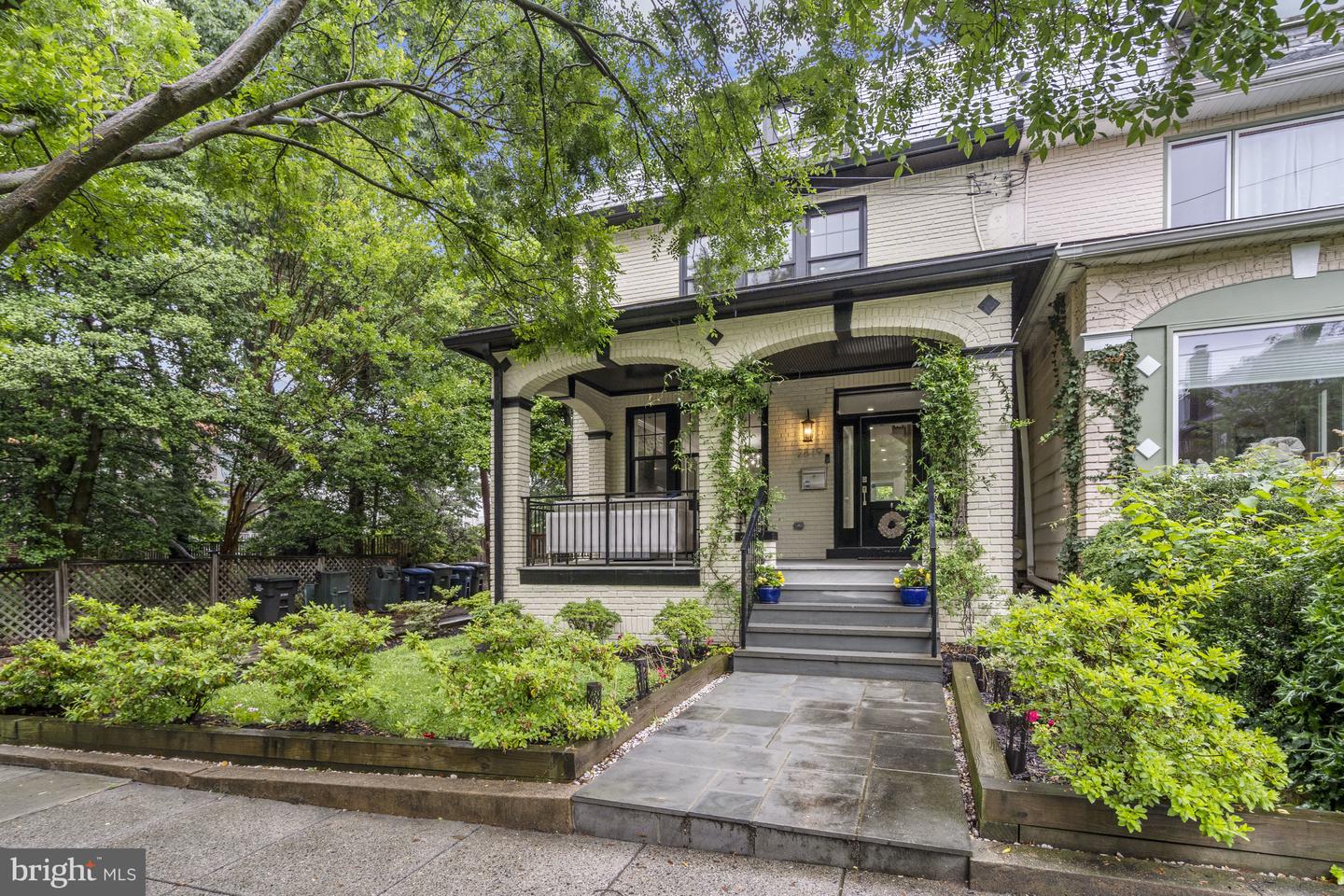 2819 BELLEVUE TER NW, WASHINGTON, District Of Columbia 20007, 5 Bedrooms Bedrooms, ,4 BathroomsBathrooms,Residential,For sale,2819 BELLEVUE TER NW,DCDC2206438 MLS # DCDC2206438