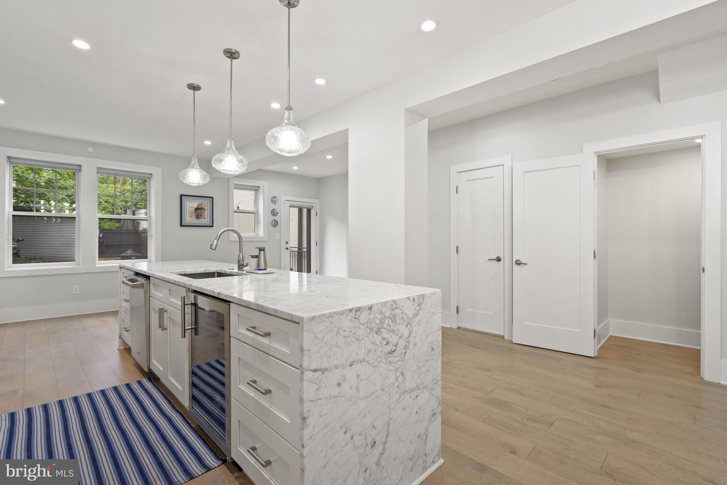 2819 BELLEVUE TER NW, WASHINGTON, District Of Columbia 20007, 5 Bedrooms Bedrooms, ,4 BathroomsBathrooms,Residential,For sale,2819 BELLEVUE TER NW,DCDC2206438 MLS # DCDC2206438