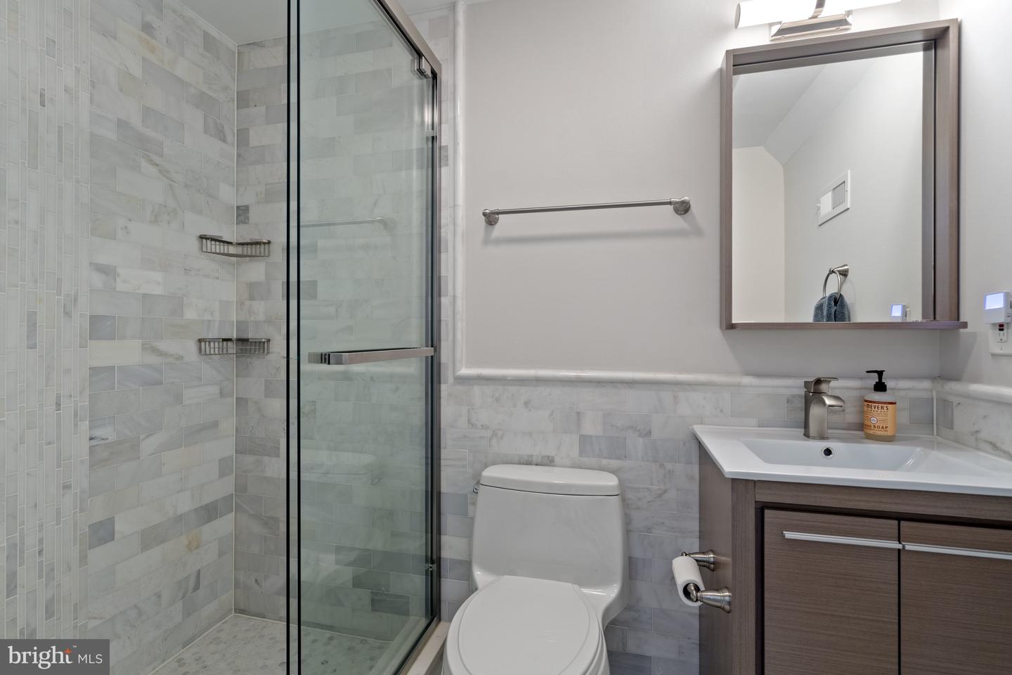2819 BELLEVUE TER NW, WASHINGTON, District Of Columbia 20007, 5 Bedrooms Bedrooms, ,4 BathroomsBathrooms,Residential,For sale,2819 BELLEVUE TER NW,DCDC2206438 MLS # DCDC2206438