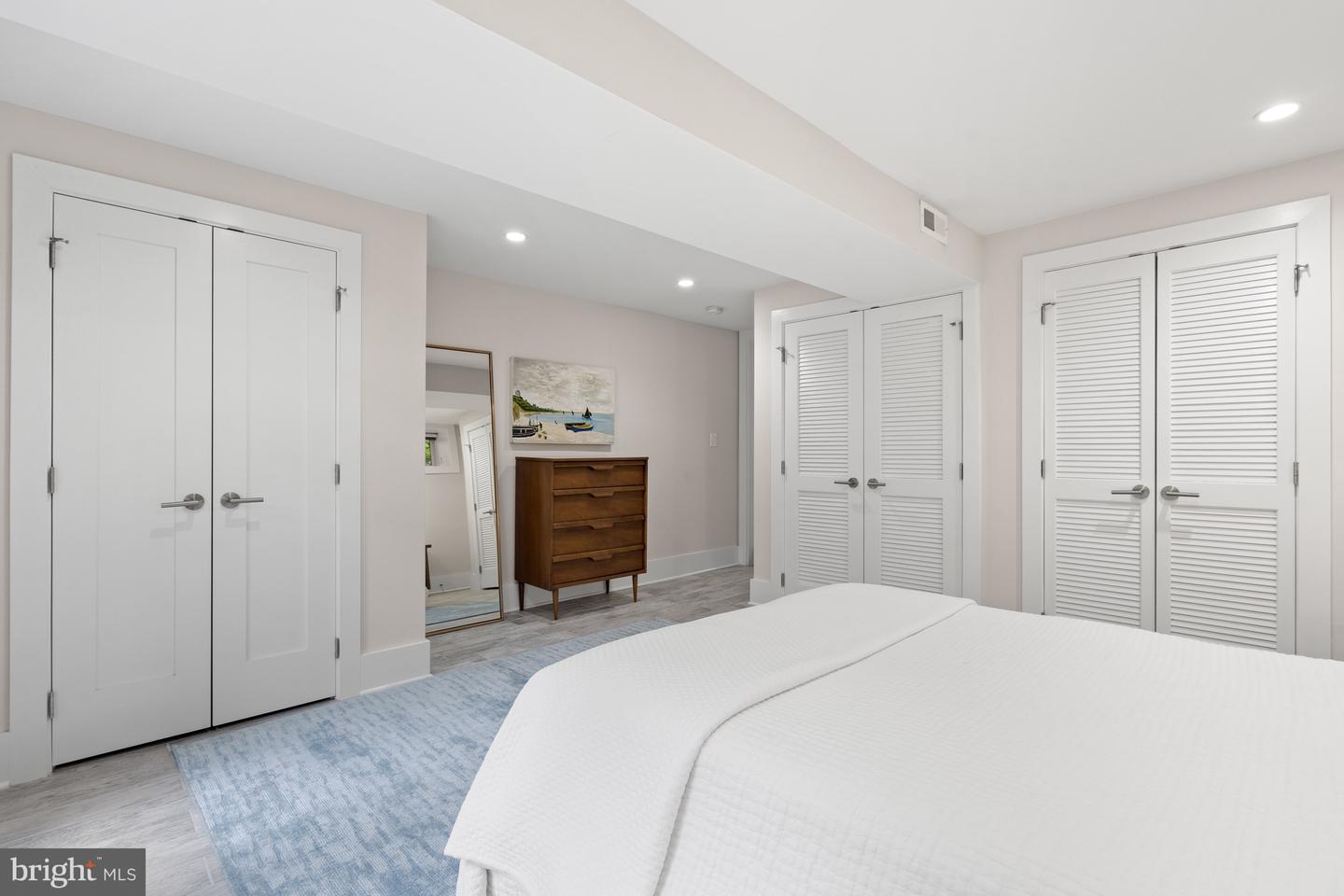 2819 BELLEVUE TER NW, WASHINGTON, District Of Columbia 20007, 5 Bedrooms Bedrooms, ,4 BathroomsBathrooms,Residential,For sale,2819 BELLEVUE TER NW,DCDC2206438 MLS # DCDC2206438
