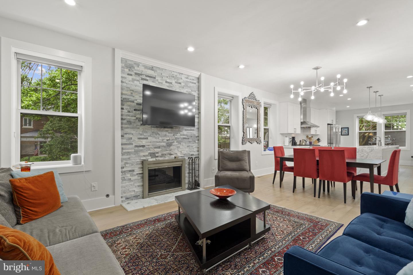 2819 BELLEVUE TER NW, WASHINGTON, District Of Columbia 20007, 5 Bedrooms Bedrooms, ,4 BathroomsBathrooms,Residential,For sale,2819 BELLEVUE TER NW,DCDC2206438 MLS # DCDC2206438