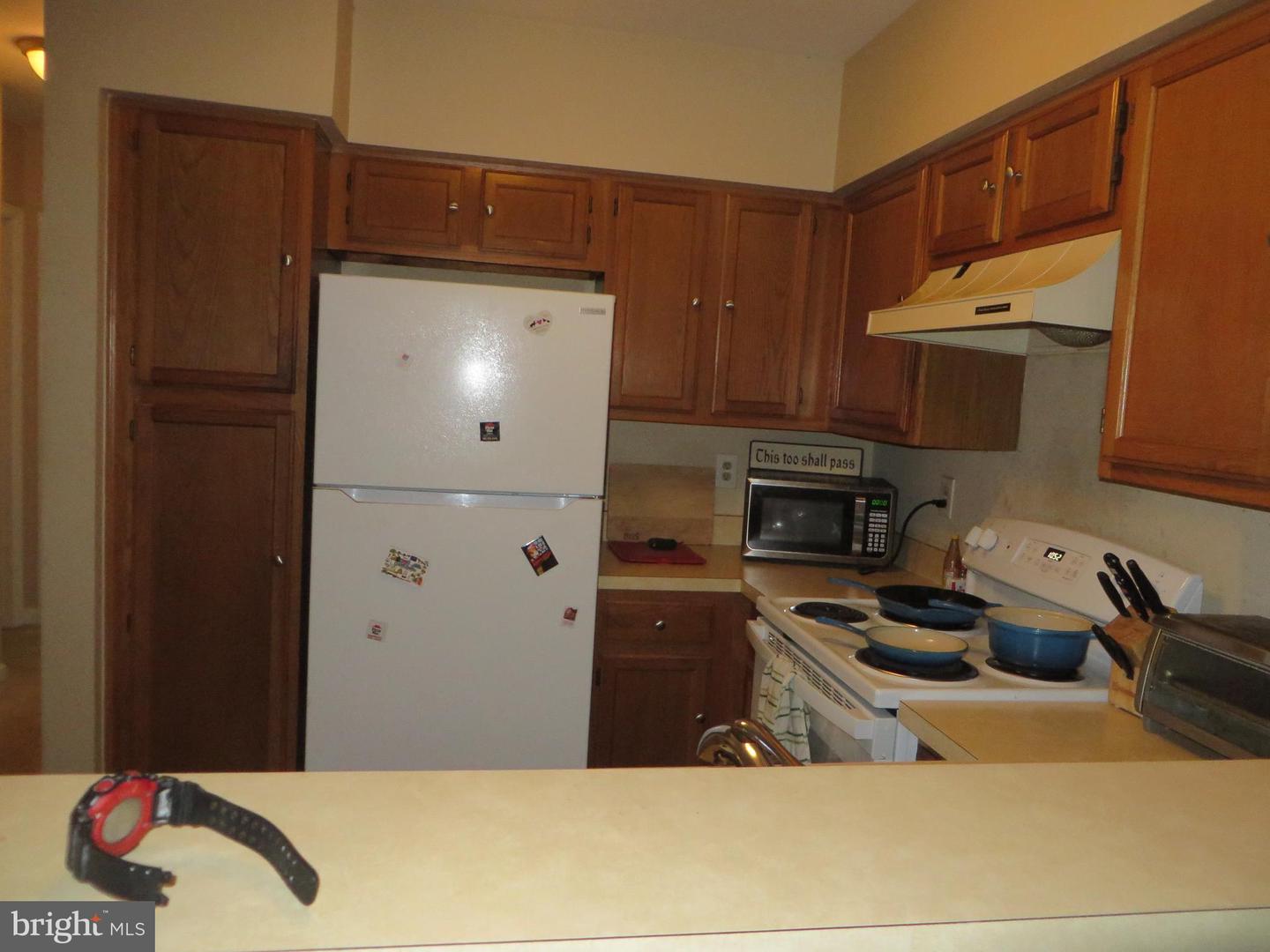 6915 VICTORIA DR #C, ALEXANDRIA, Virginia 22310, 2 Bedrooms Bedrooms, ,2 BathroomsBathrooms,Residential,For sale,6915 VICTORIA DR #C,VAFX2248902 MLS # VAFX2248902