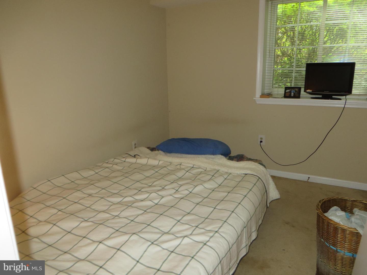 6915 VICTORIA DR #C, ALEXANDRIA, Virginia 22310, 2 Bedrooms Bedrooms, ,2 BathroomsBathrooms,Residential,For sale,6915 VICTORIA DR #C,VAFX2248902 MLS # VAFX2248902