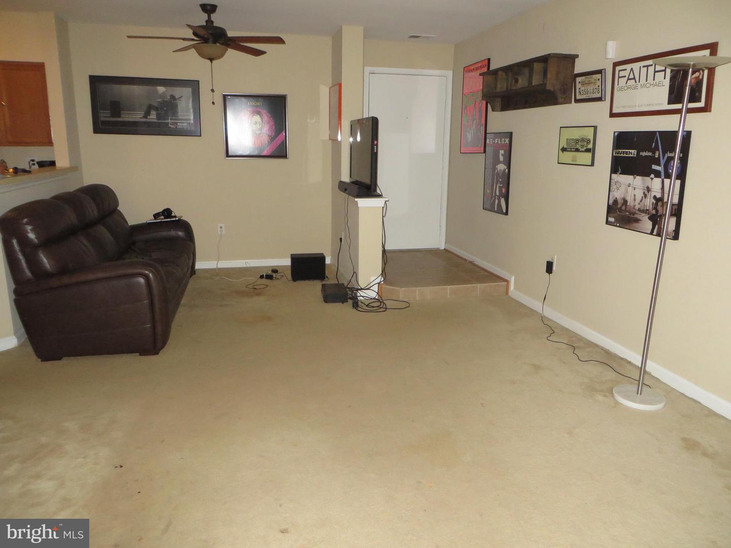 6915 VICTORIA DR #C, ALEXANDRIA, Virginia 22310, 2 Bedrooms Bedrooms, ,2 BathroomsBathrooms,Residential,For sale,6915 VICTORIA DR #C,VAFX2248902 MLS # VAFX2248902