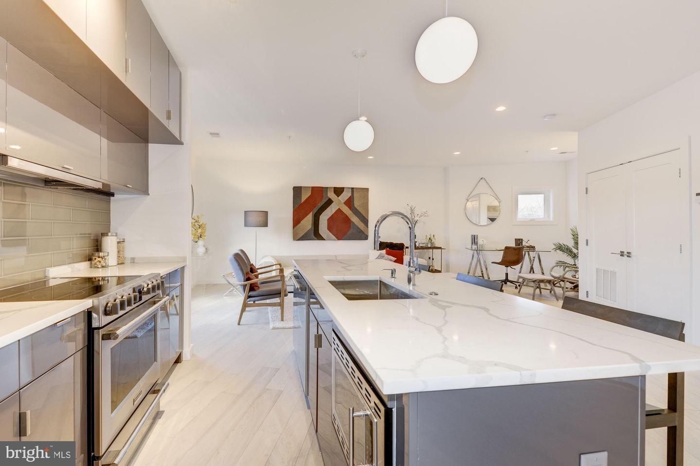 1871 NE CORCORAN ST NE #1871-B, WASHINGTON, District Of Columbia 20002, 3 Bedrooms Bedrooms, ,2 BathroomsBathrooms,Residential,For sale,1871 NE CORCORAN ST NE #1871-B,DCDC2206448 MLS # DCDC2206448