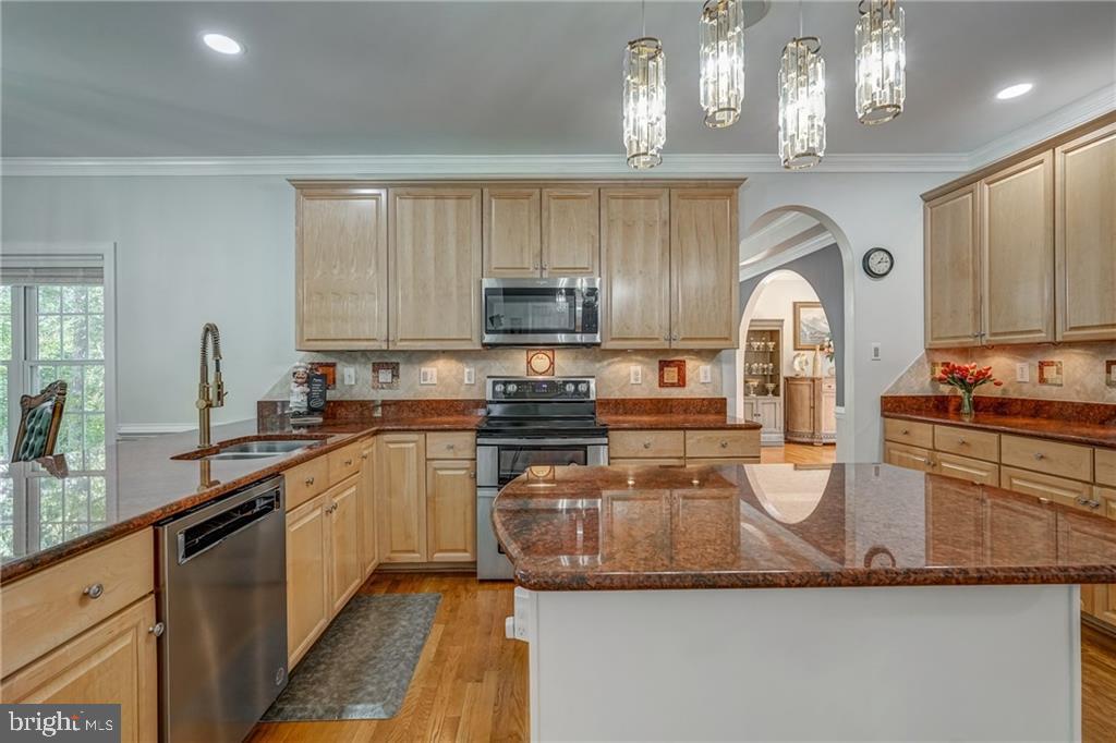 12020 BENNETT CT, GLEN ALLEN, Virginia 23059, 5 Bedrooms Bedrooms, ,2 BathroomsBathrooms,Residential,For sale,12020 BENNETT CT,VAHN2000960 MLS # VAHN2000960