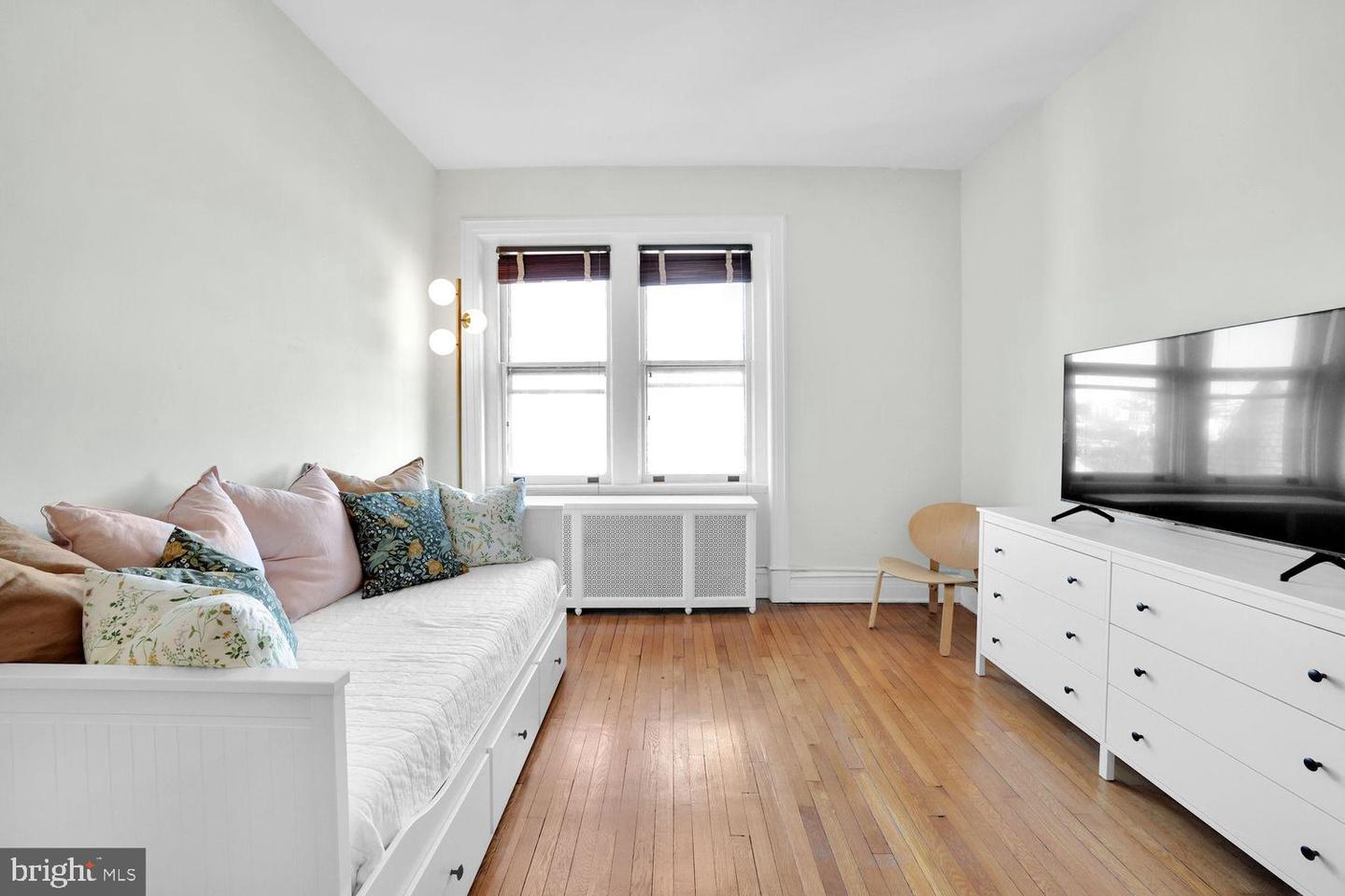 1725 17TH ST NW #503, WASHINGTON, District Of Columbia 20009, ,1 BathroomBathrooms,Residential,For sale,1725 17TH ST NW #503,DCDC2206454 MLS # DCDC2206454