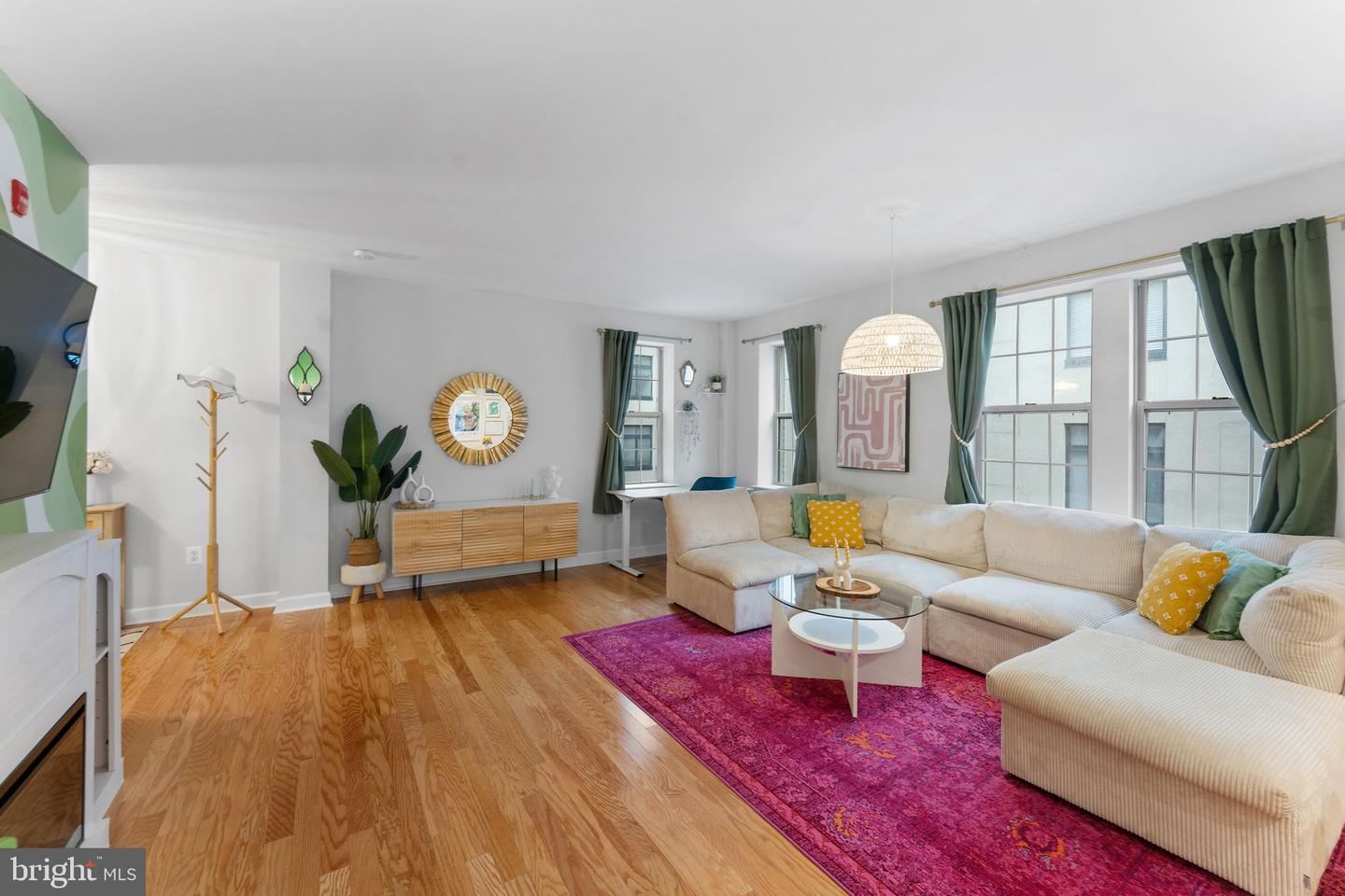 1314 MASSACHUSETTS AVE NW #506, WASHINGTON, District Of Columbia 20005, 1 Bedroom Bedrooms, ,1 BathroomBathrooms,Residential,For sale,1314 MASSACHUSETTS AVE NW #506,DCDC2206470 MLS # DCDC2206470