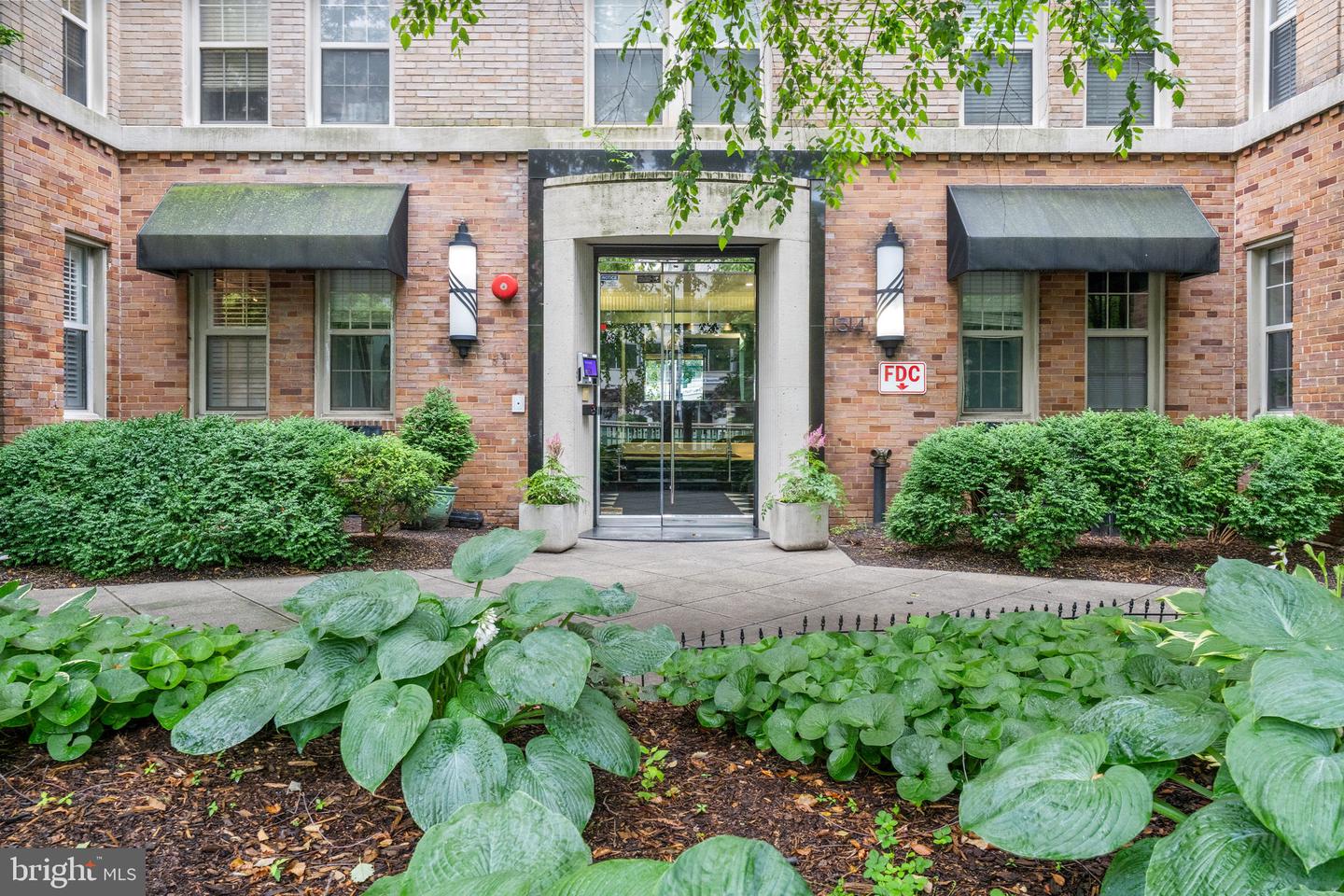 1314 MASSACHUSETTS AVE NW #506, WASHINGTON, District Of Columbia 20005, 1 Bedroom Bedrooms, ,1 BathroomBathrooms,Residential,For sale,1314 MASSACHUSETTS AVE NW #506,DCDC2206470 MLS # DCDC2206470