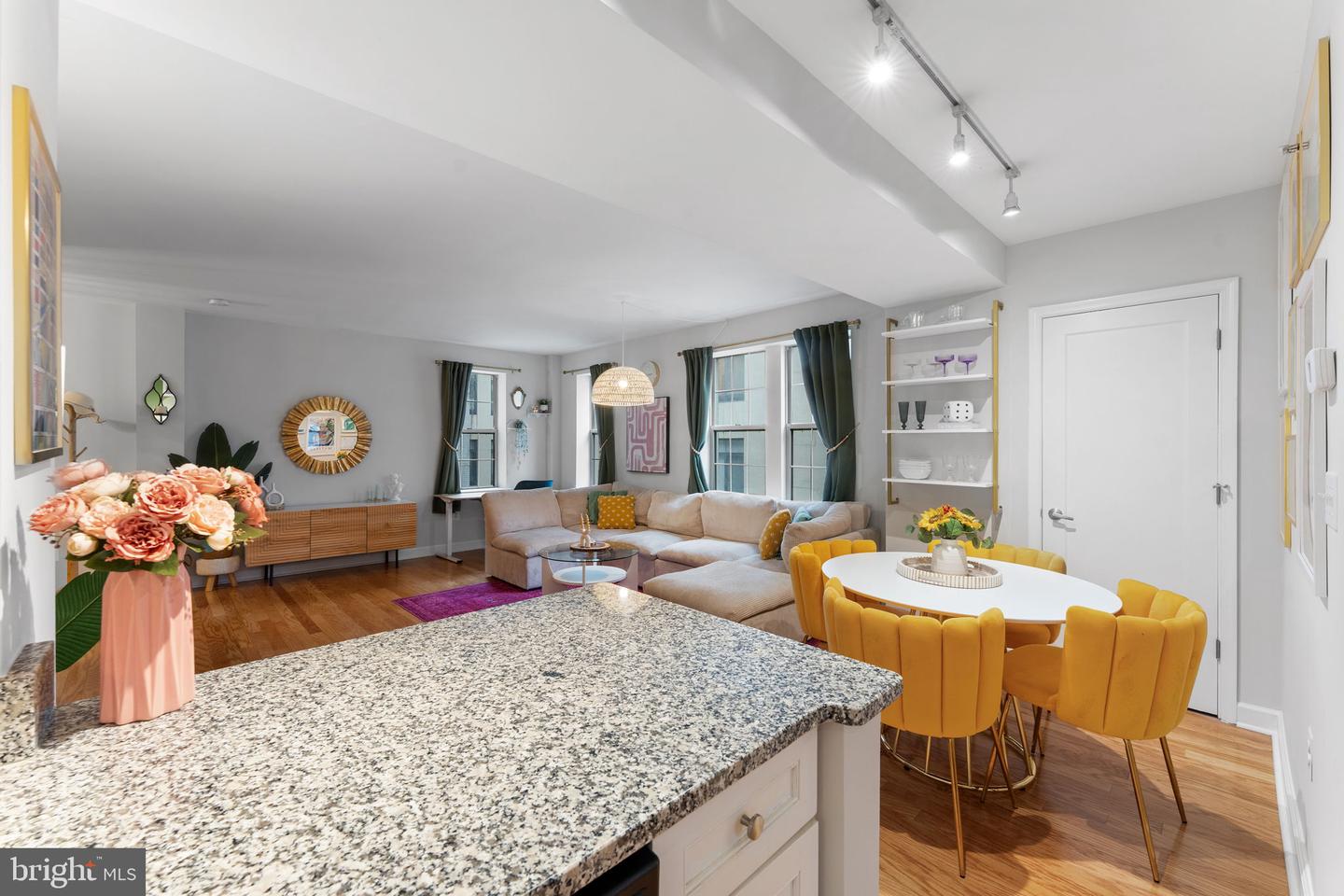 1314 MASSACHUSETTS AVE NW #506, WASHINGTON, District Of Columbia 20005, 1 Bedroom Bedrooms, ,1 BathroomBathrooms,Residential,For sale,1314 MASSACHUSETTS AVE NW #506,DCDC2206470 MLS # DCDC2206470