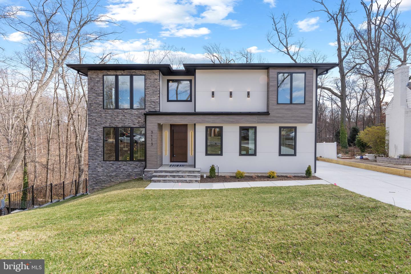 3113 CIRCLE HILL RD, ALEXANDRIA, Virginia 22305, 6 Bedrooms Bedrooms, ,6 BathroomsBathrooms,Residential,For sale,3113 CIRCLE HILL RD,VAAX2046712 MLS # VAAX2046712