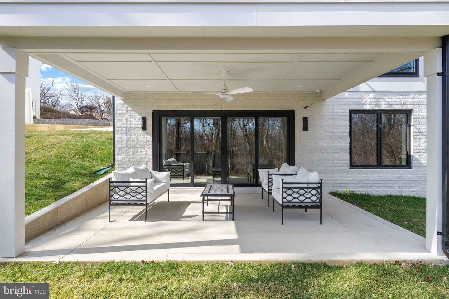3113 CIRCLE HILL RD, ALEXANDRIA, Virginia 22305, 6 Bedrooms Bedrooms, ,6 BathroomsBathrooms,Residential,For sale,3113 CIRCLE HILL RD,VAAX2046712 MLS # VAAX2046712