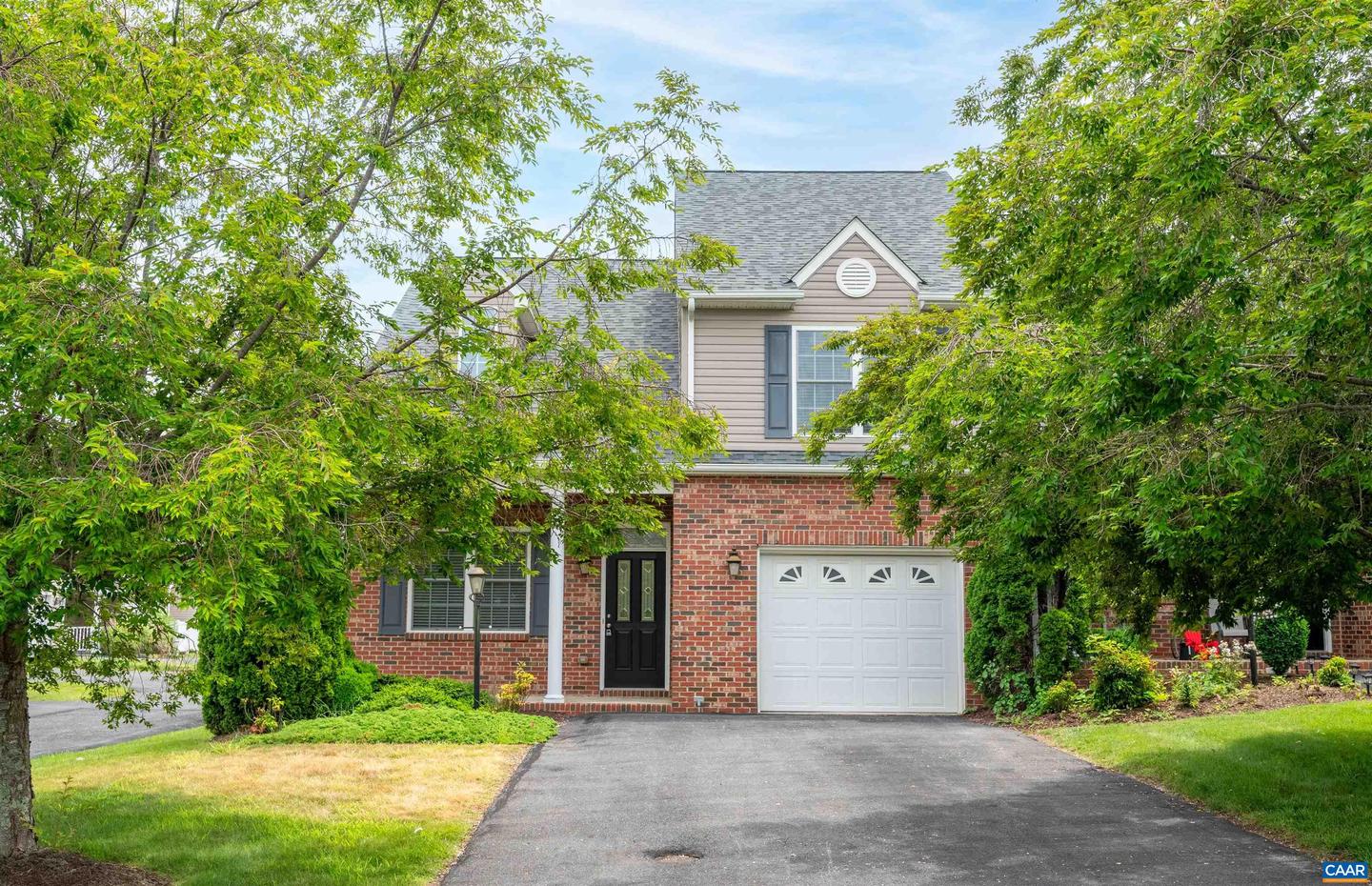 16 E PARK VIEW DR, STAUNTON, Virginia 24401, 3 Bedrooms Bedrooms, ,2 BathroomsBathrooms,Residential,For sale,16 E PARK VIEW DR,665886 MLS # 665886