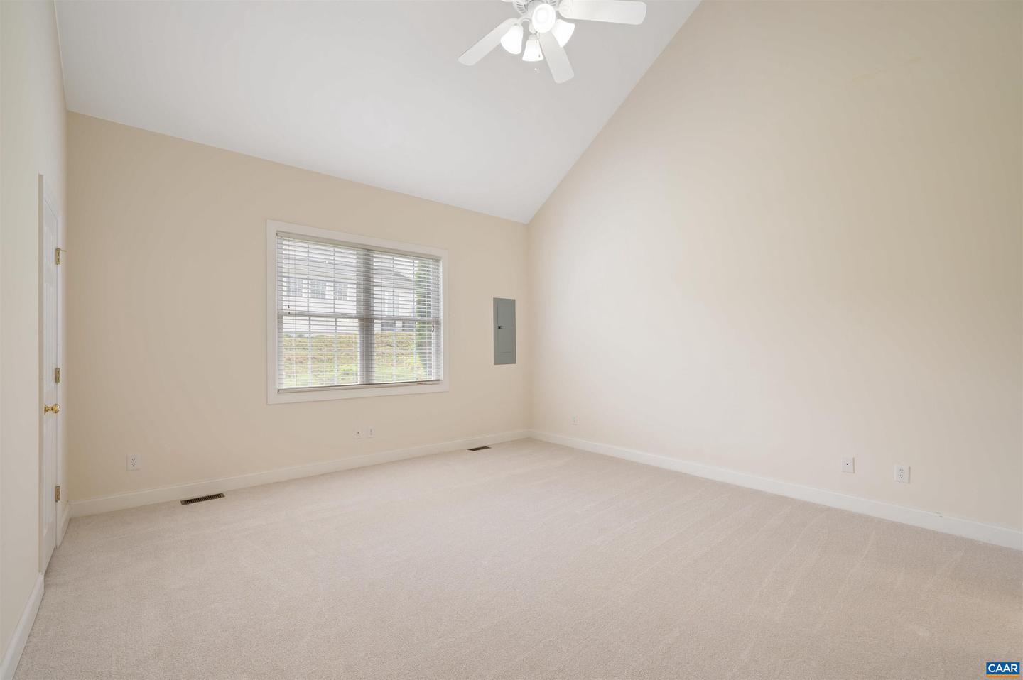 16 E PARK VIEW DR, STAUNTON, Virginia 24401, 3 Bedrooms Bedrooms, ,2 BathroomsBathrooms,Residential,For sale,16 E PARK VIEW DR,665886 MLS # 665886