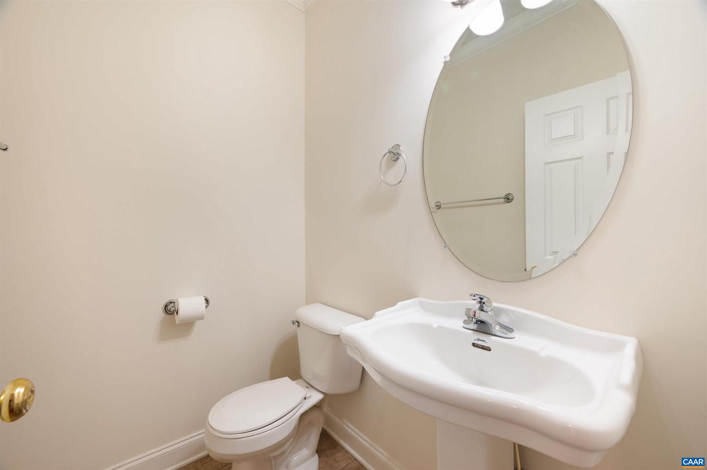 16 E PARK VIEW DR, STAUNTON, Virginia 24401, 3 Bedrooms Bedrooms, ,2 BathroomsBathrooms,Residential,For sale,16 E PARK VIEW DR,665886 MLS # 665886
