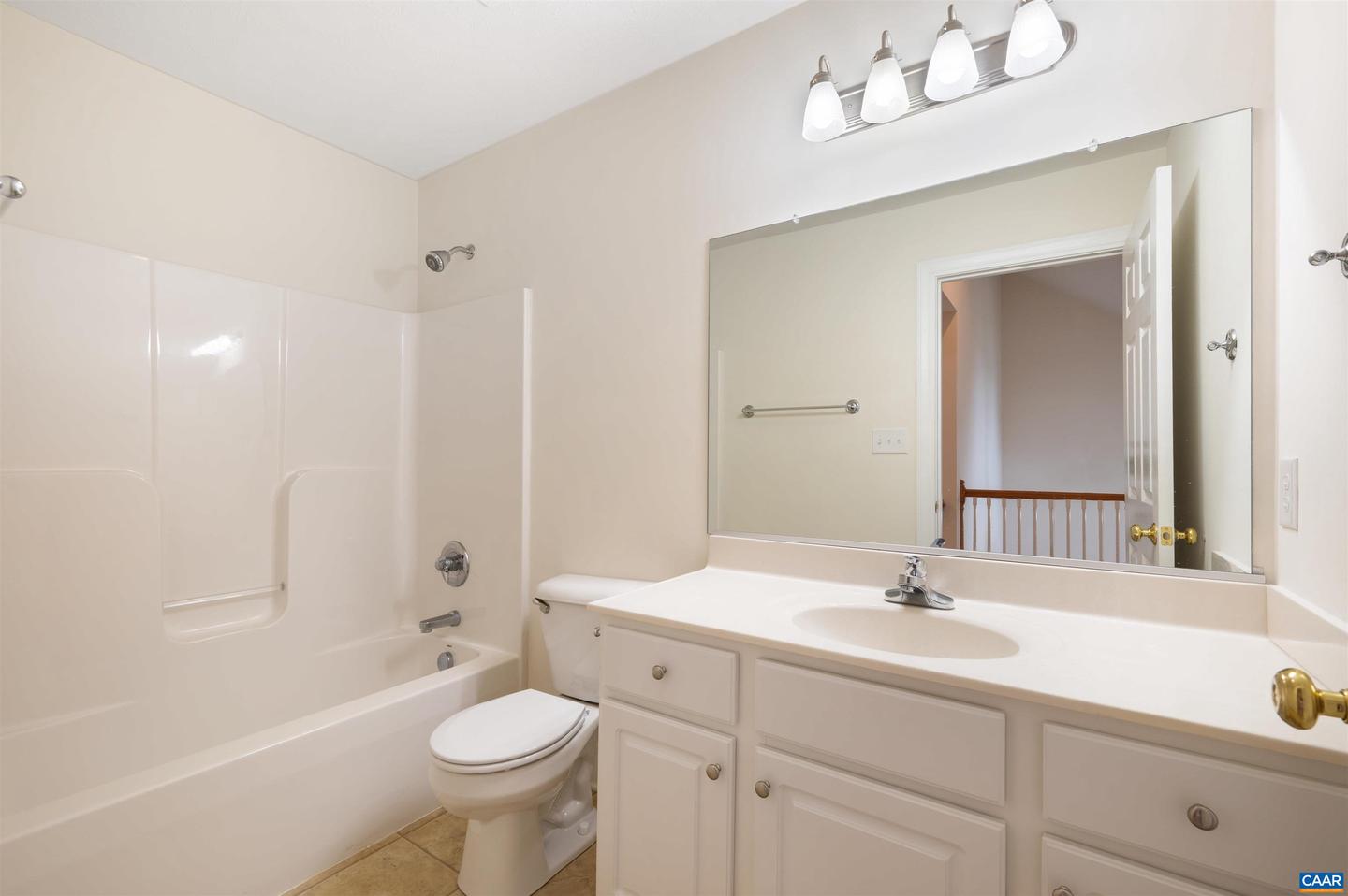 16 E PARK VIEW DR, STAUNTON, Virginia 24401, 3 Bedrooms Bedrooms, ,2 BathroomsBathrooms,Residential,For sale,16 E PARK VIEW DR,665886 MLS # 665886