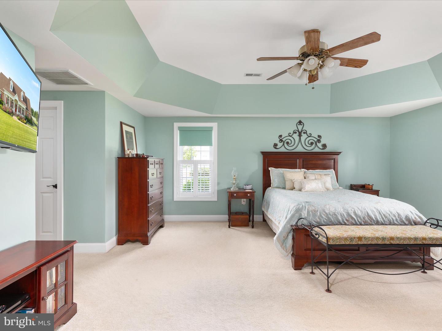 111 JACKSON PL, MIDDLETOWN, Virginia 22645, 3 Bedrooms Bedrooms, ,2 BathroomsBathrooms,Residential,For sale,111 JACKSON PL,VAWR2011522 MLS # VAWR2011522