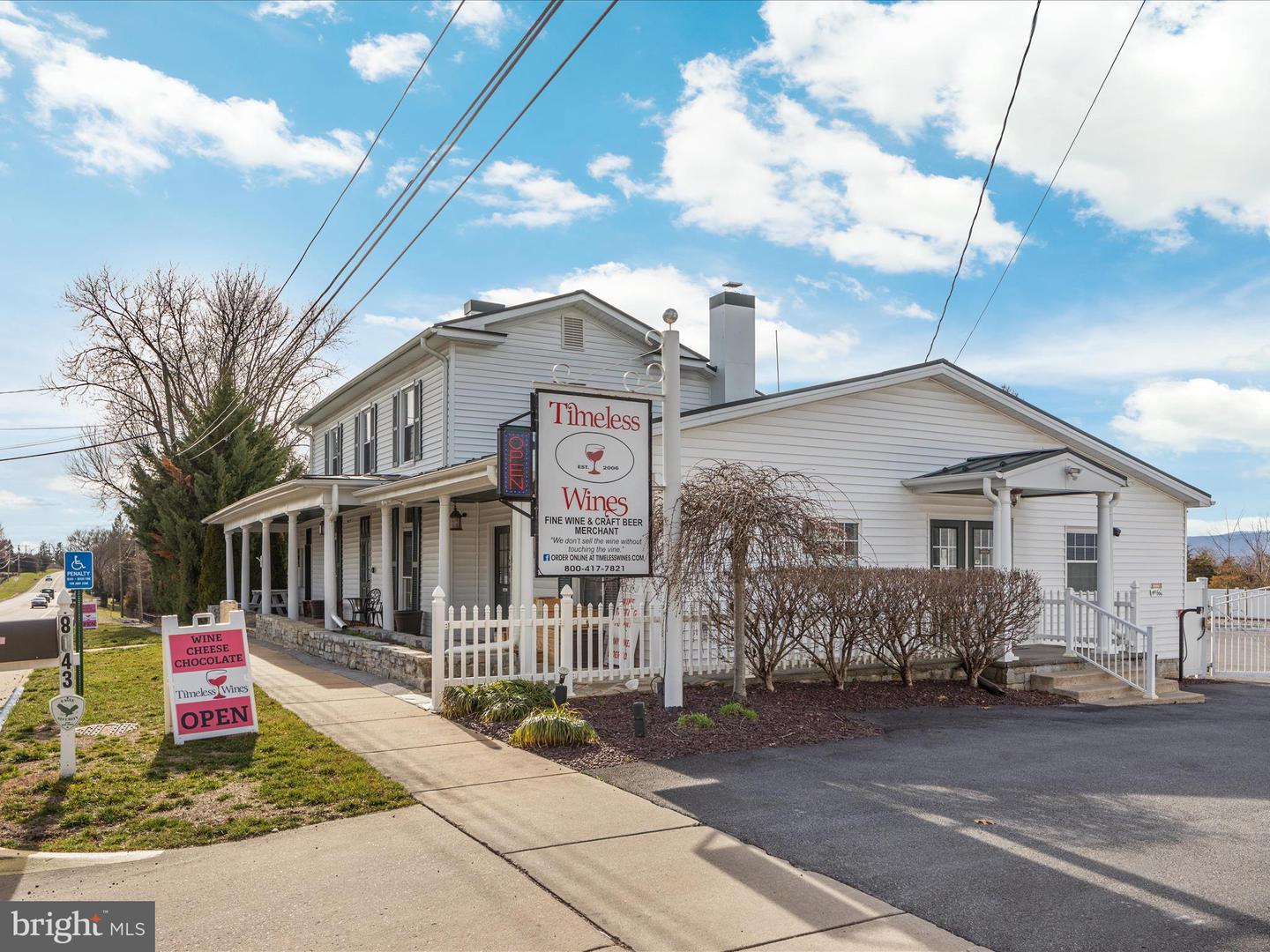 111 JACKSON PL, MIDDLETOWN, Virginia 22645, 3 Bedrooms Bedrooms, ,2 BathroomsBathrooms,Residential,For sale,111 JACKSON PL,VAWR2011522 MLS # VAWR2011522