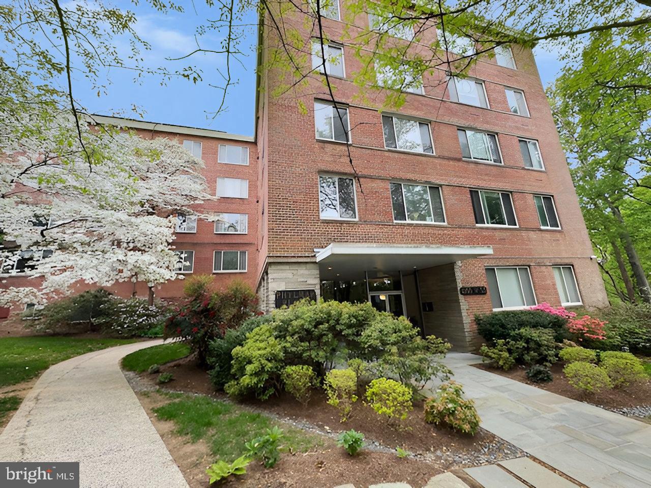 4100 W ST NW #308, WASHINGTON, District Of Columbia 20007, 1 Bedroom Bedrooms, ,1 BathroomBathrooms,Residential,For sale,4100 W ST NW #308,DCDC2206558 MLS # DCDC2206558