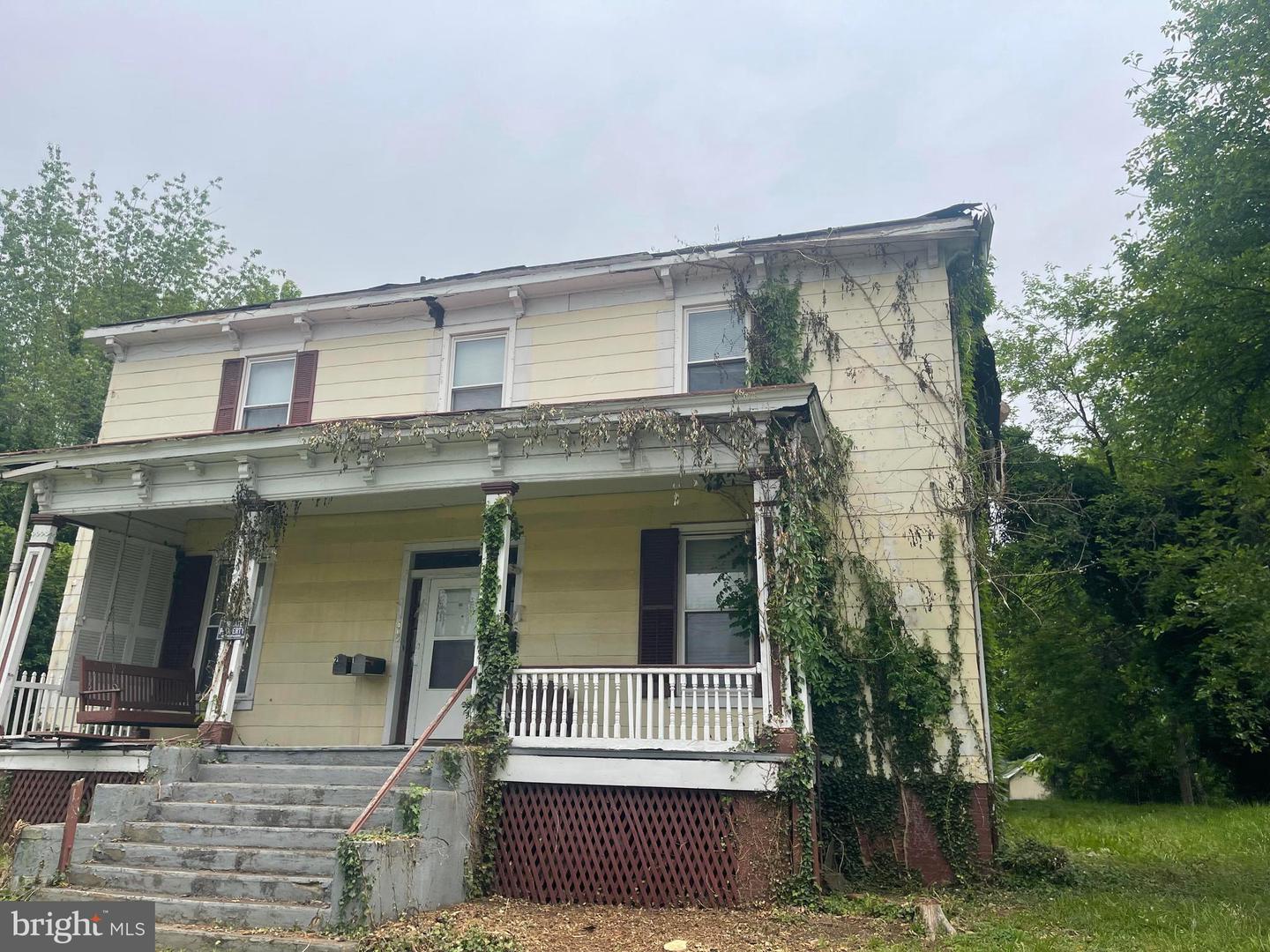 402 SPENCER, CULPEPER, Virginia 22701, 5 Bedrooms Bedrooms, ,2 BathroomsBathrooms,Residential,For sale,402 SPENCER,VACU2010842 MLS # VACU2010842