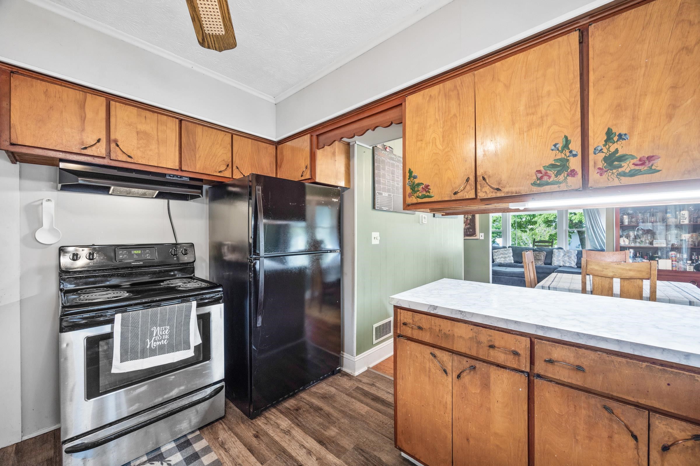 600 TENTH ST, SHENANDOAH, Virginia 22849, 3 Bedrooms Bedrooms, ,1 BathroomBathrooms,Residential,600 TENTH ST,665912 MLS # 665912
