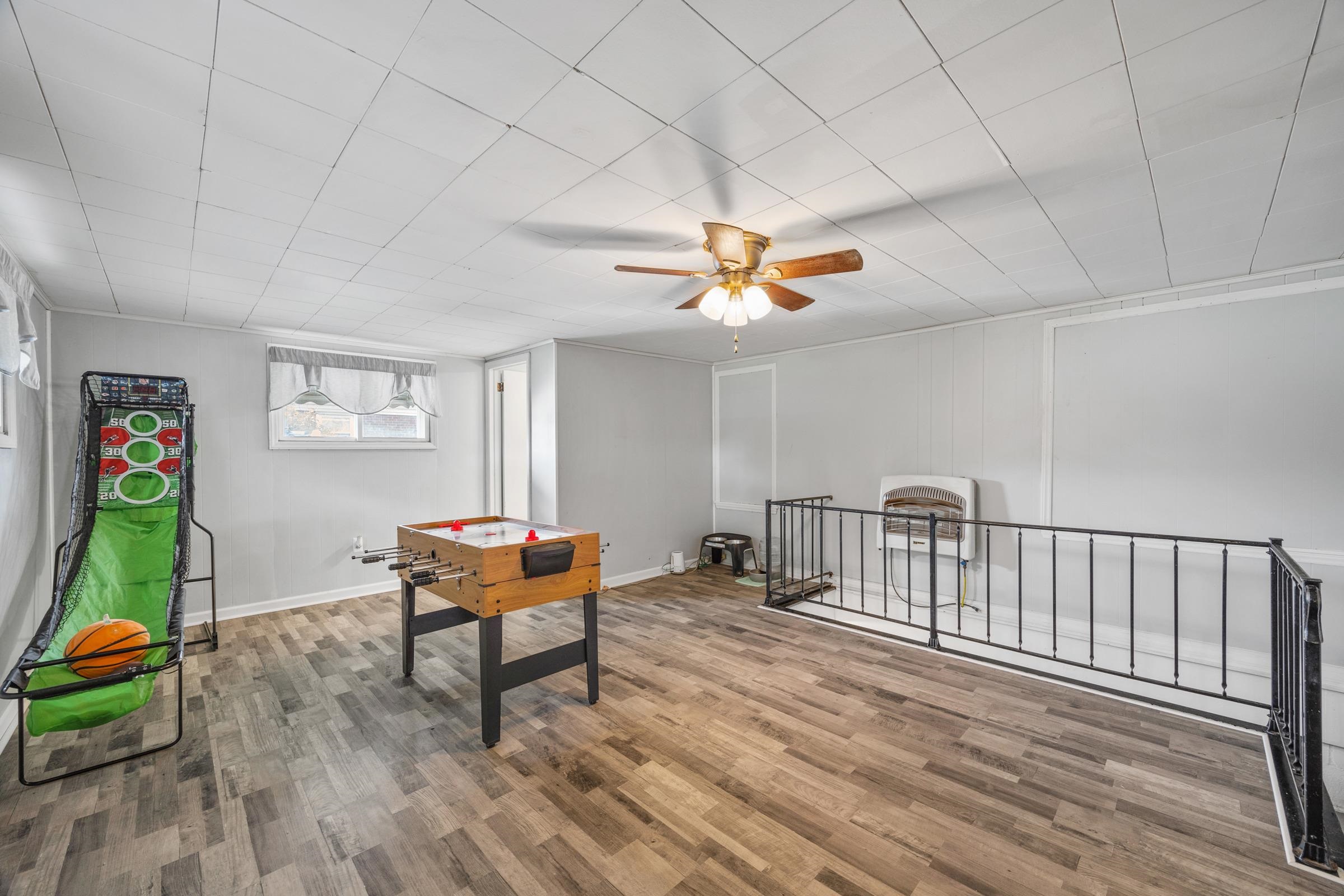 600 TENTH ST, SHENANDOAH, Virginia 22849, 3 Bedrooms Bedrooms, ,1 BathroomBathrooms,Residential,600 TENTH ST,665912 MLS # 665912