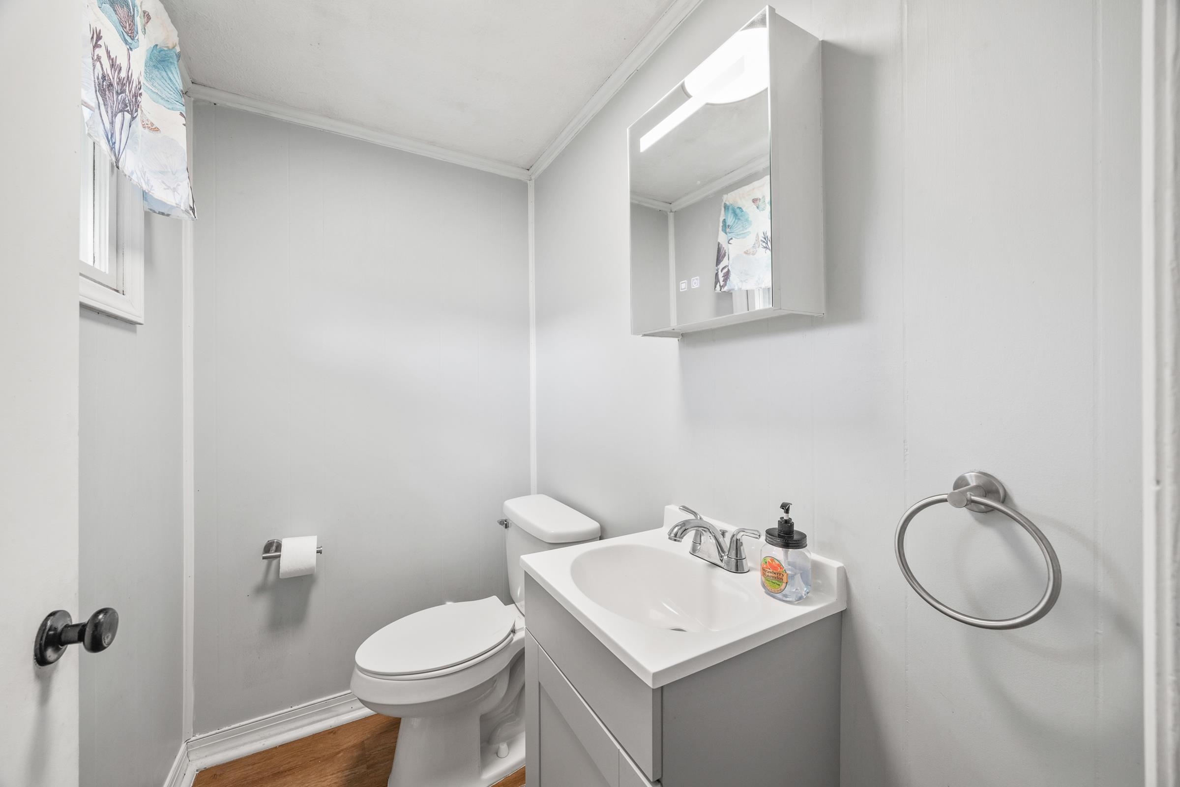 600 TENTH ST, SHENANDOAH, Virginia 22849, 3 Bedrooms Bedrooms, ,1 BathroomBathrooms,Residential,600 TENTH ST,665912 MLS # 665912