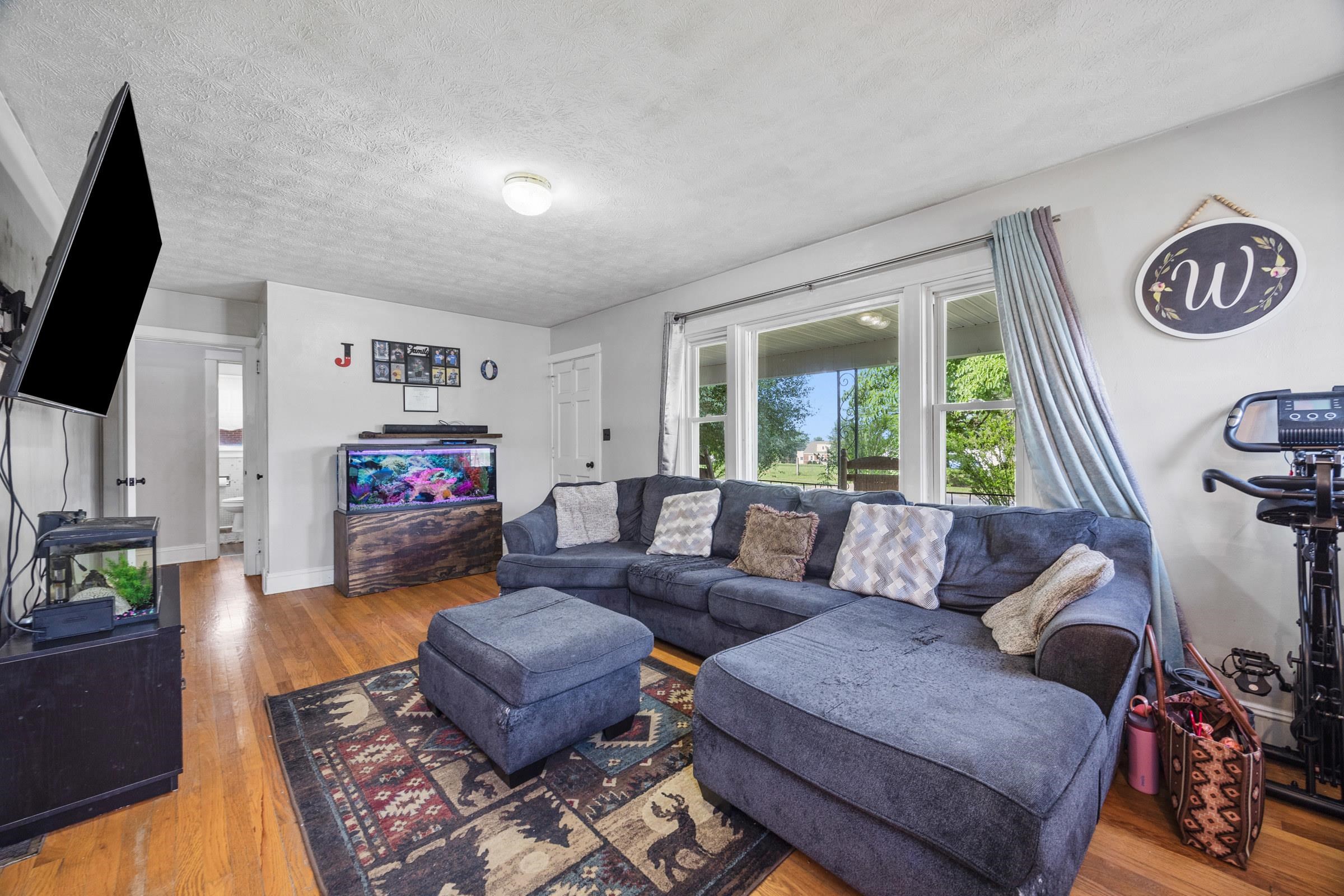 600 TENTH ST, SHENANDOAH, Virginia 22849, 3 Bedrooms Bedrooms, ,1 BathroomBathrooms,Residential,600 TENTH ST,665912 MLS # 665912