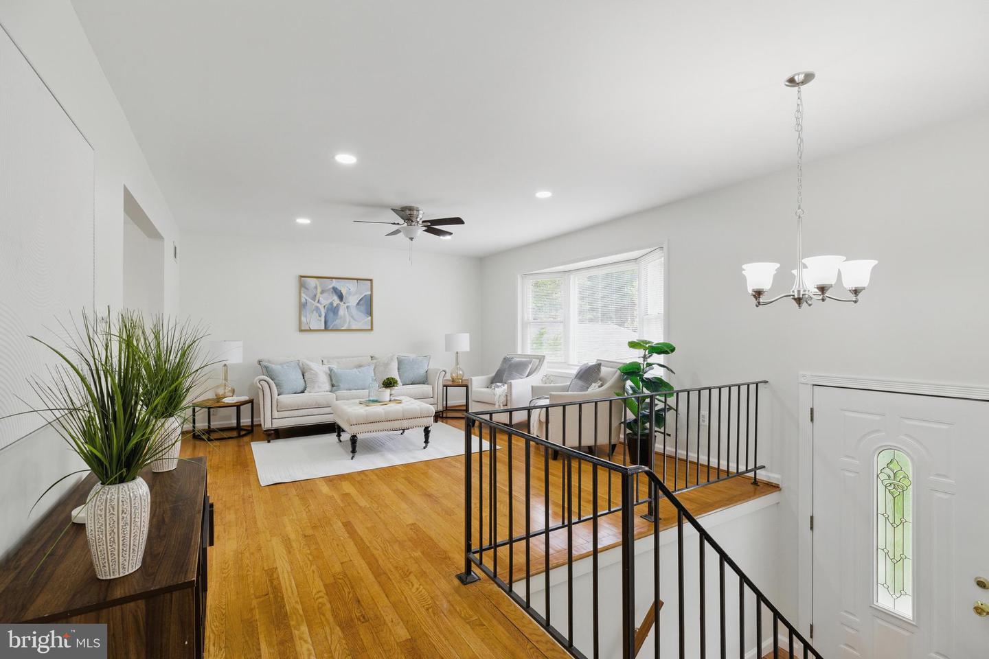 3820 DANBURY CT, WOODBRIDGE, Virginia 22193, 4 Bedrooms Bedrooms, ,2 BathroomsBathrooms,Residential,For sale,3820 DANBURY CT,VAPW2093242 MLS # VAPW2093242